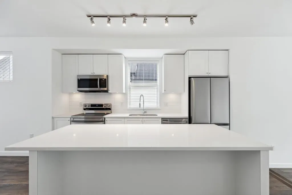 150 15778 85th Avenue