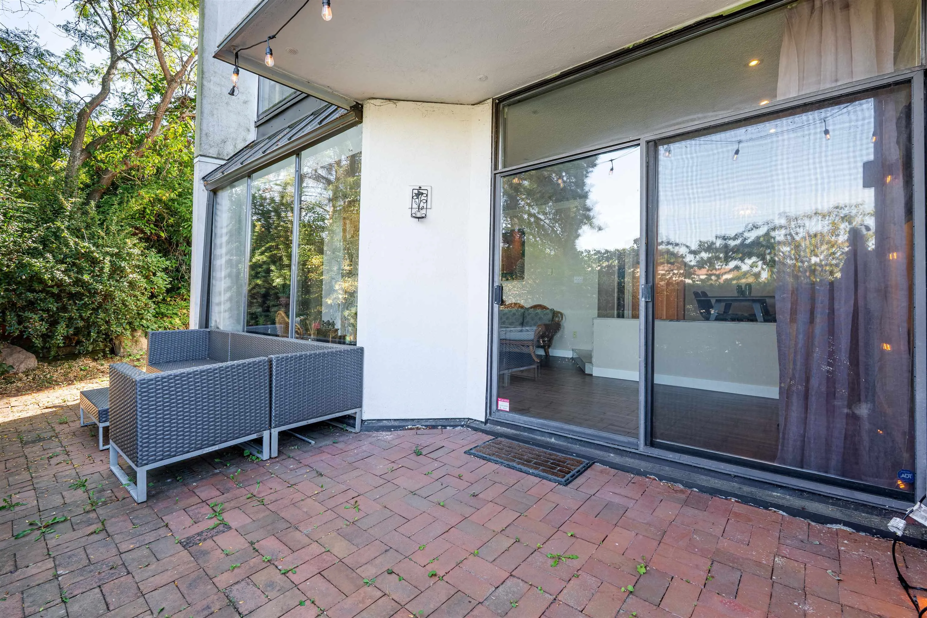 1200 Island Park Walk