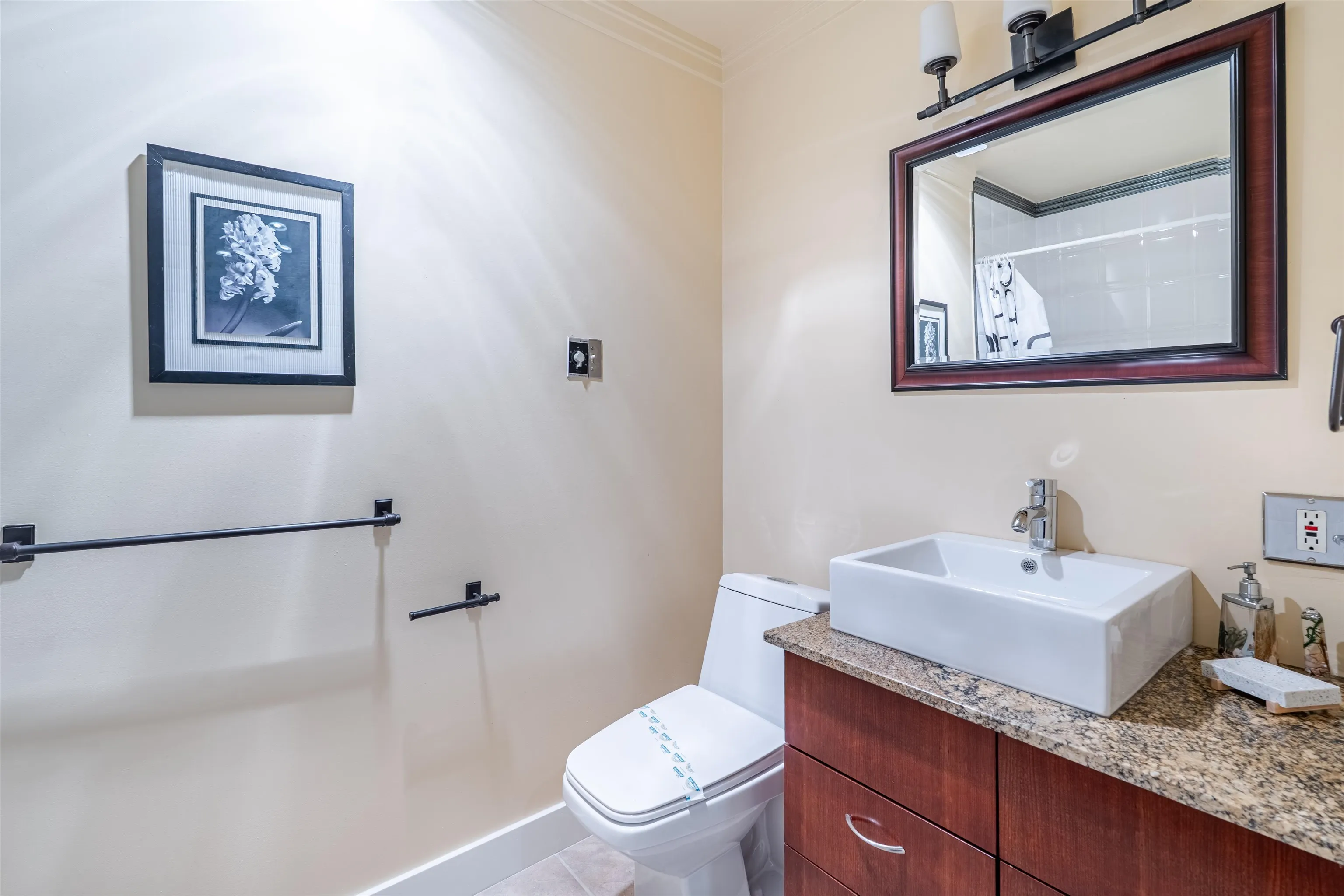 1200 Island Park Walk