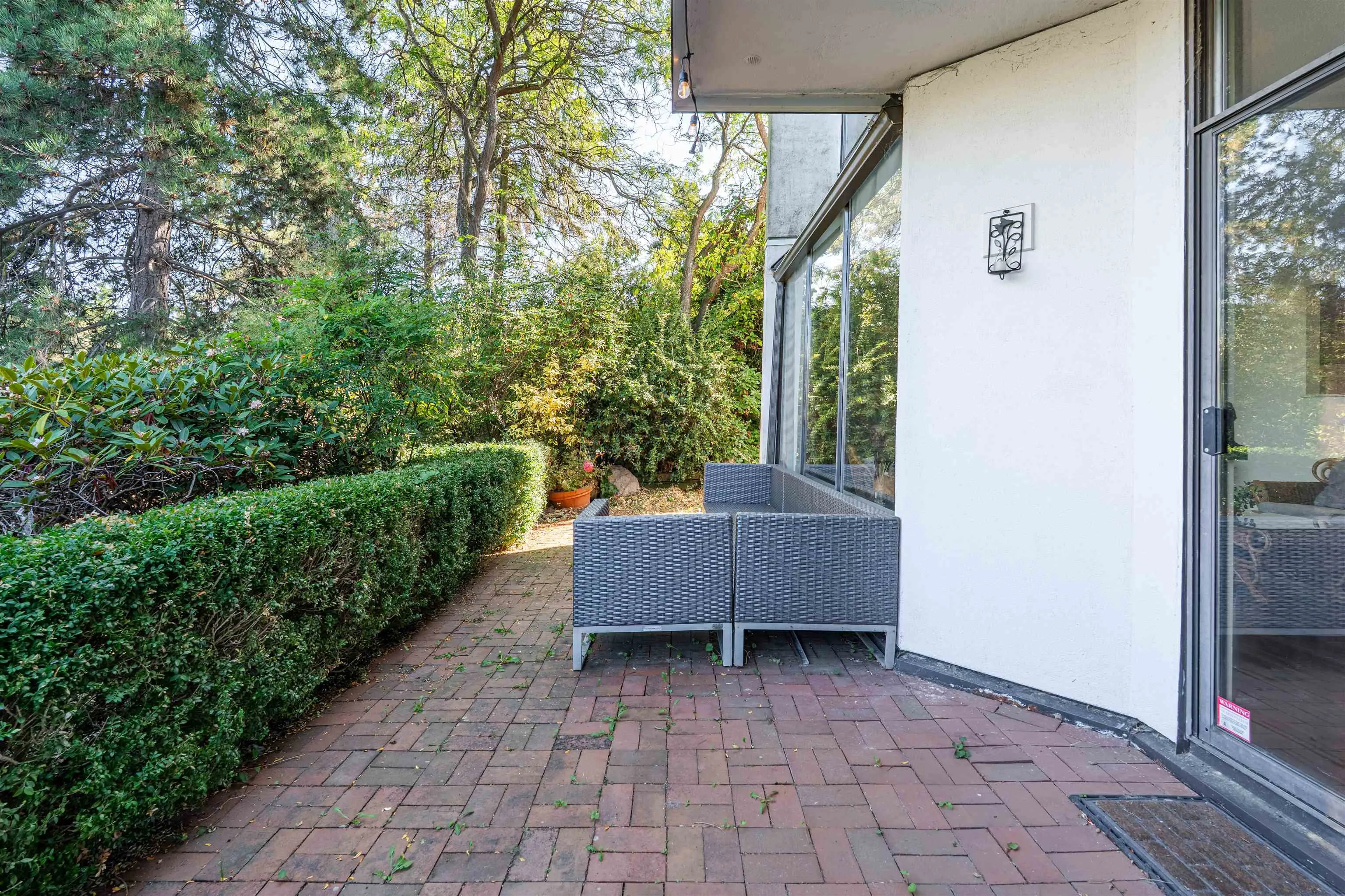 1200 Island Park Walk