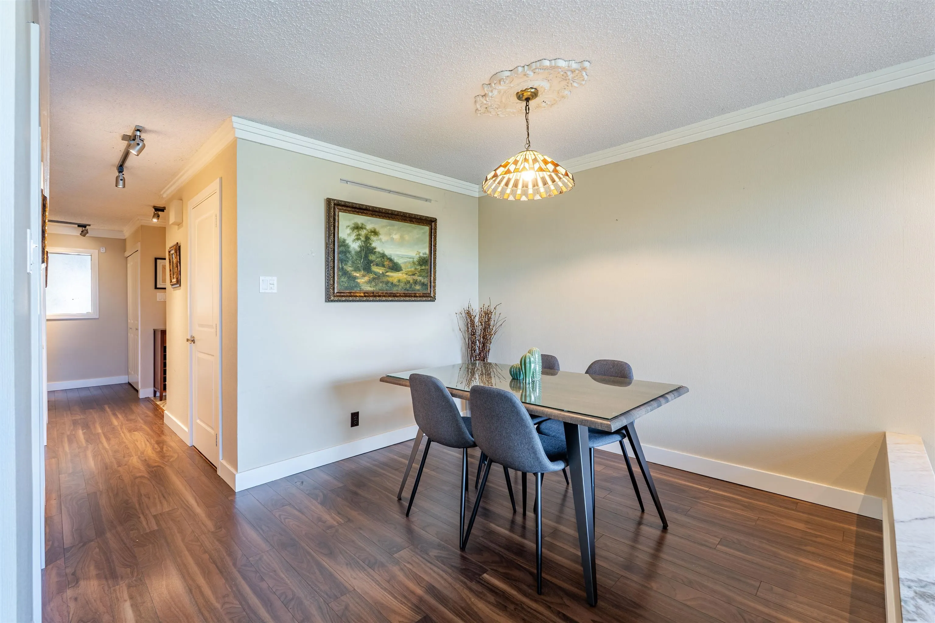 1200 Island Park Walk