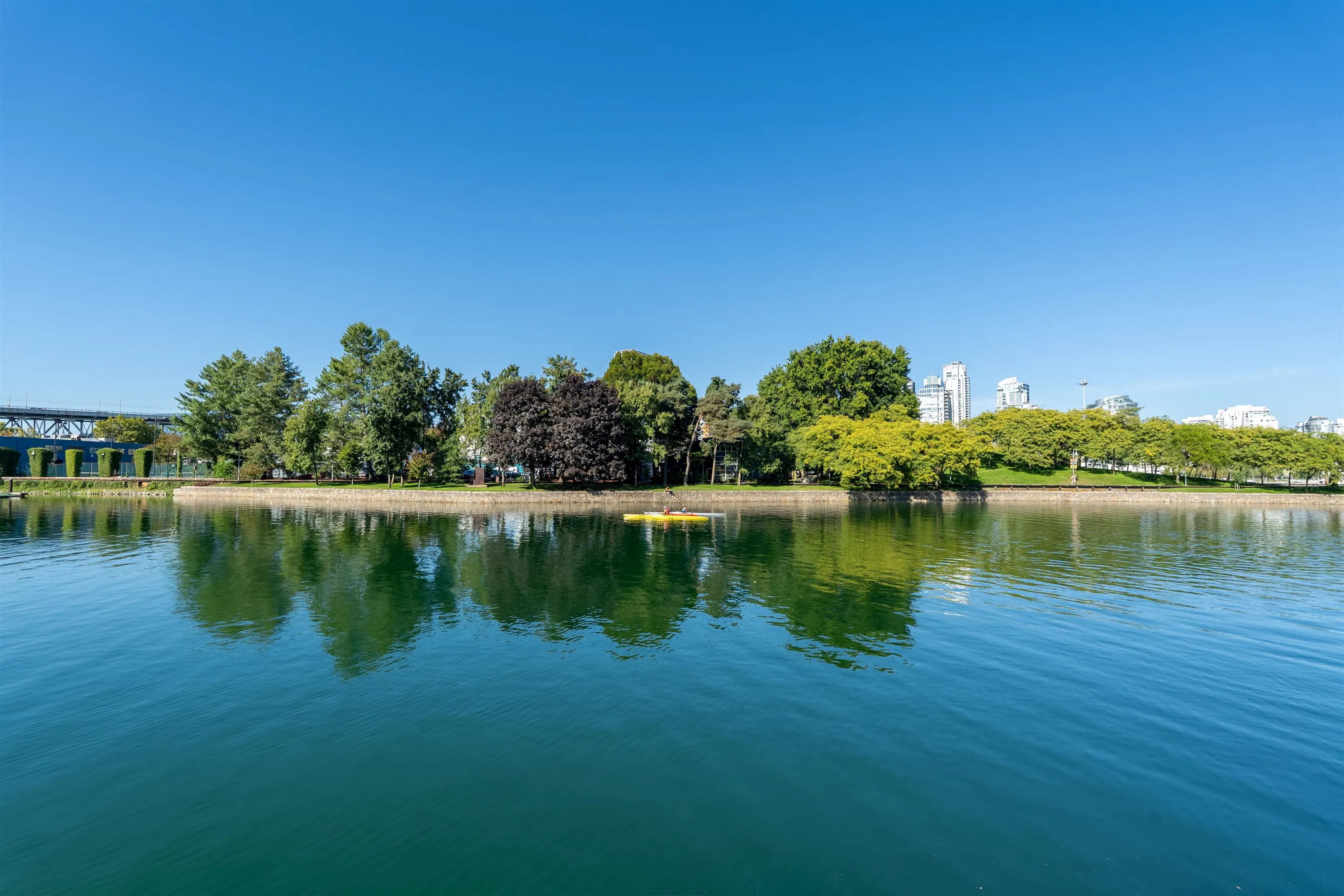 1200 Island Park Walk