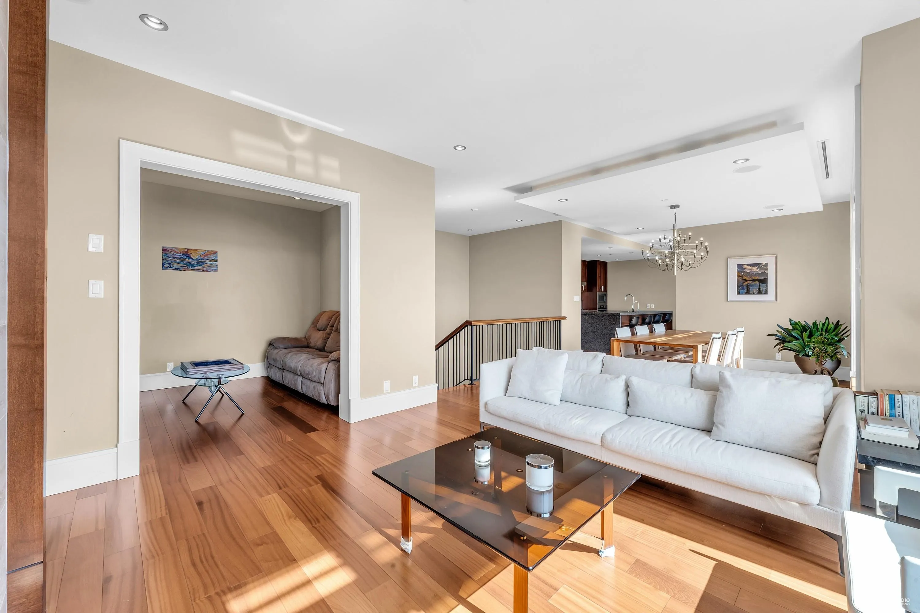 102 2575 Garden Court