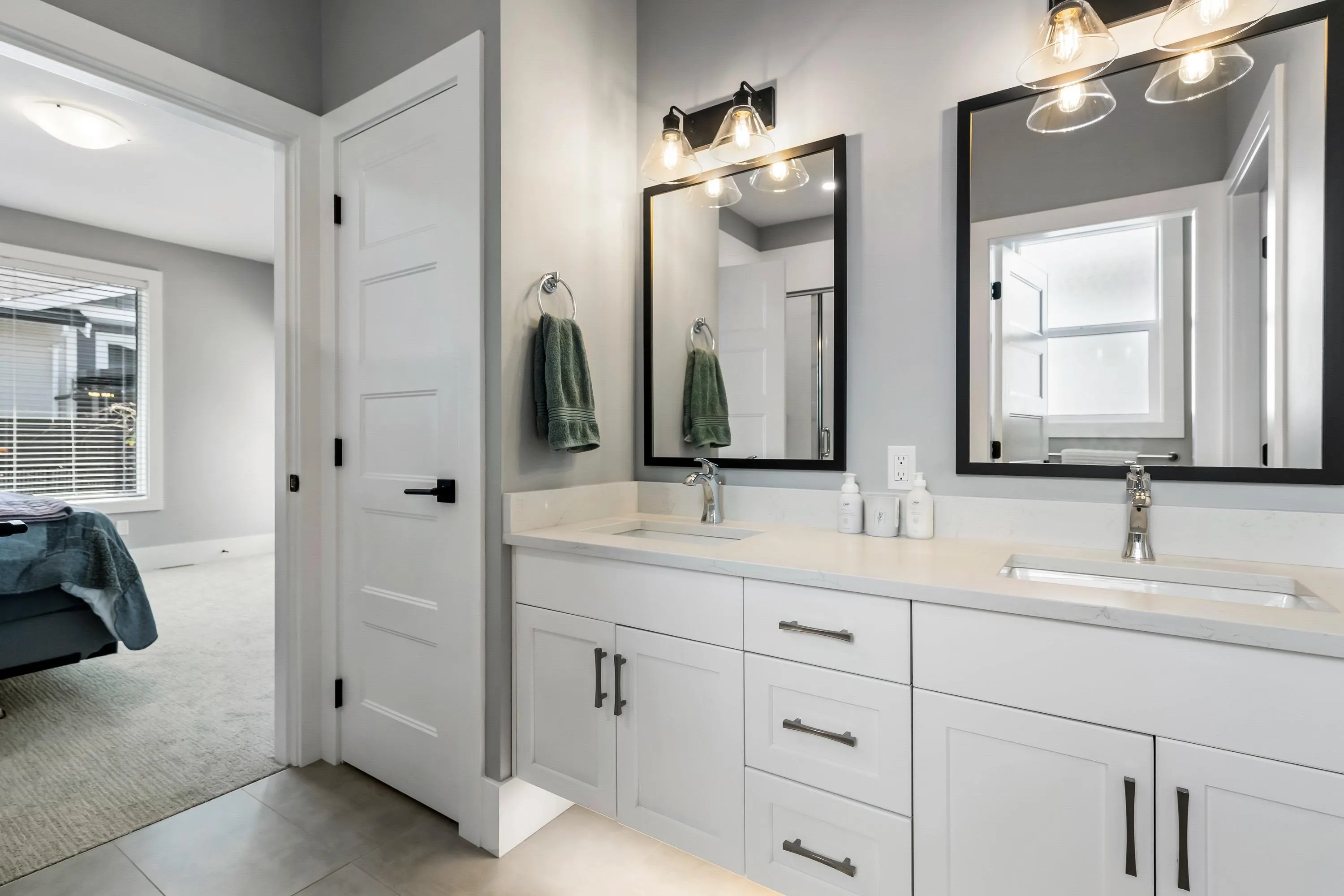 133 46213 Hakweles Road