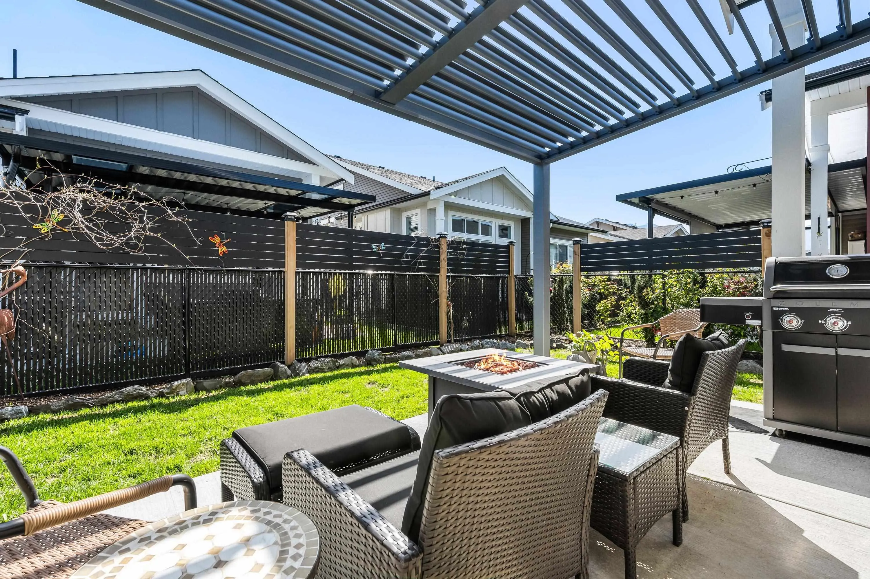 133 46213 Hakweles Road