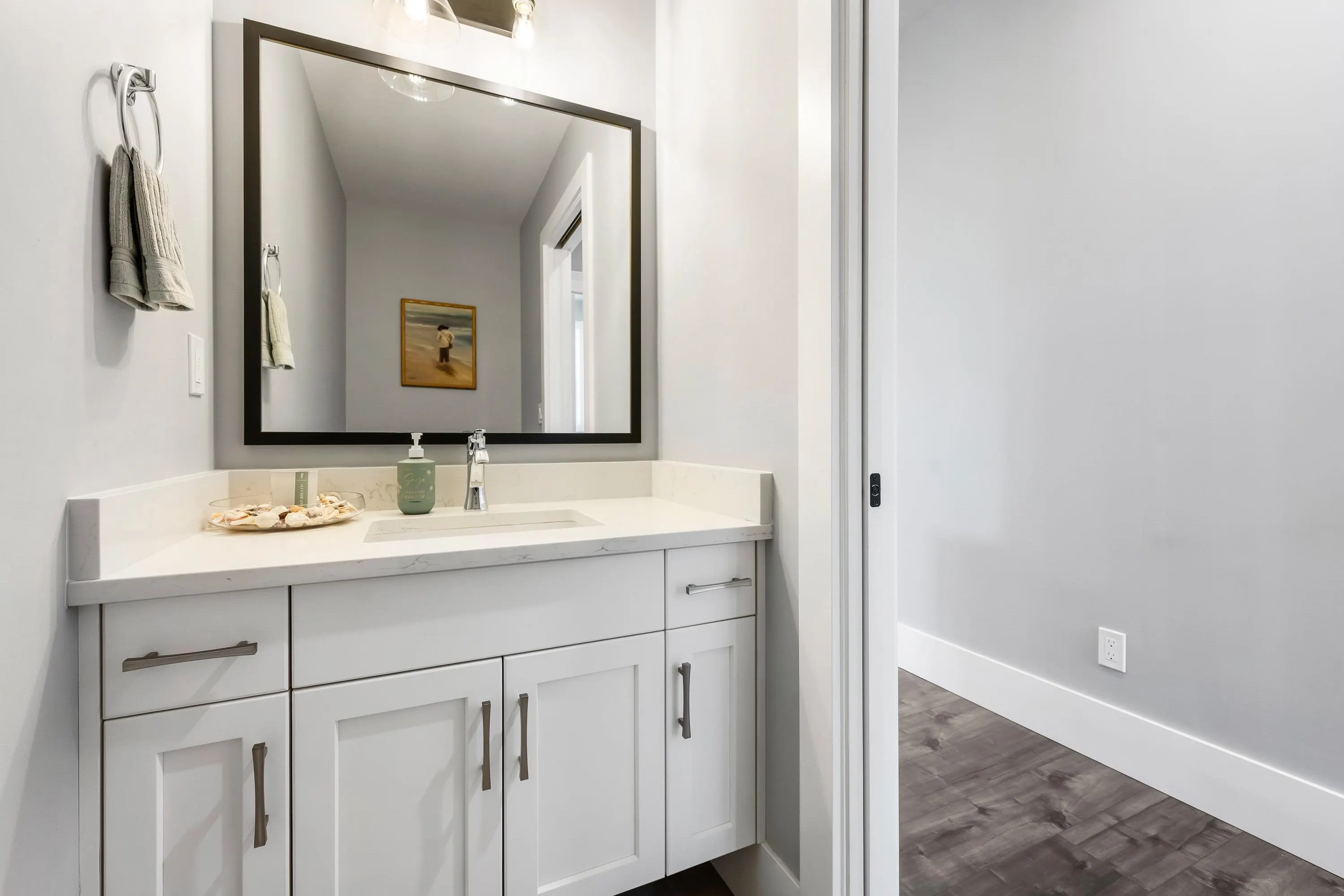 133 46213 Hakweles Road