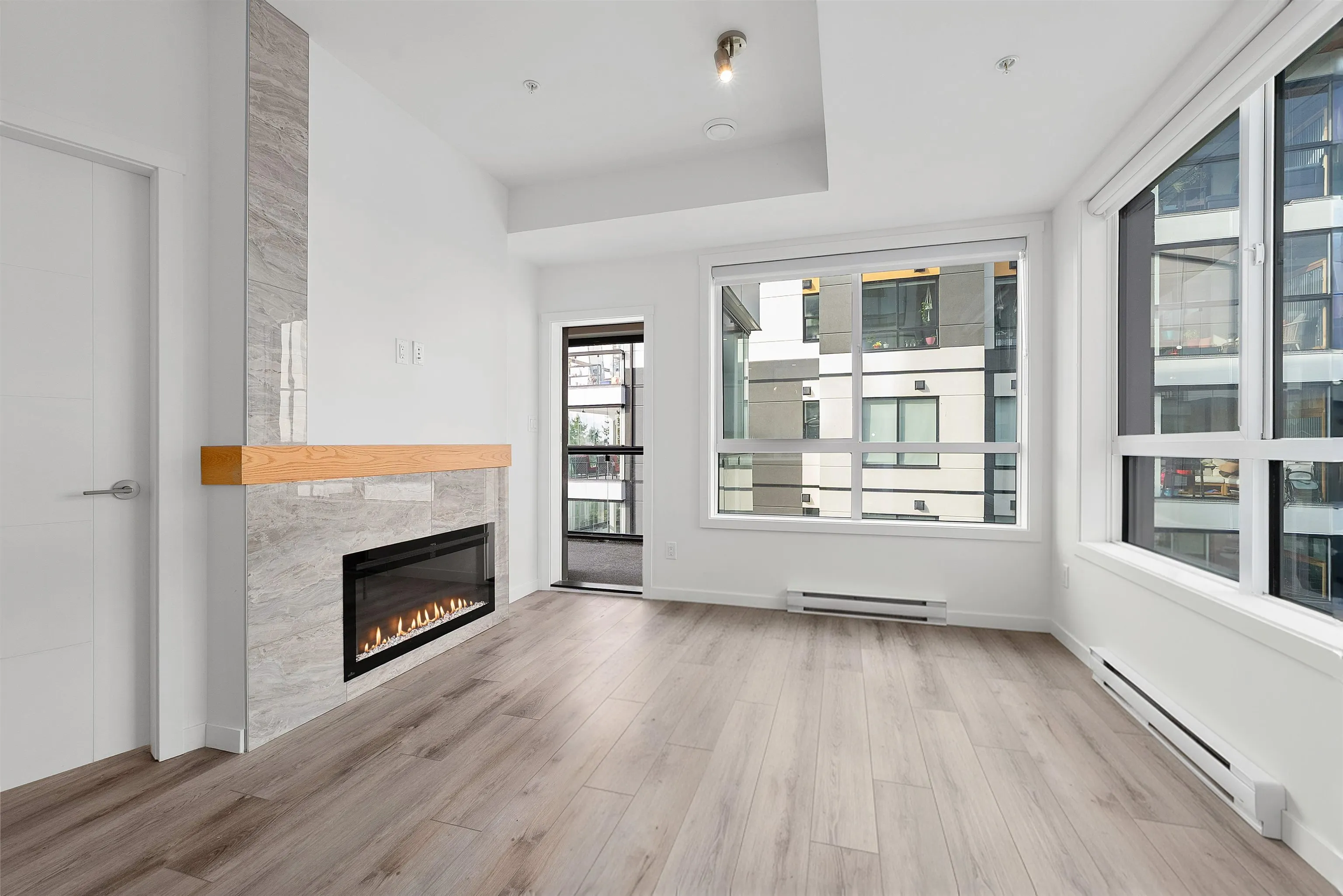 406 11639 227 Street