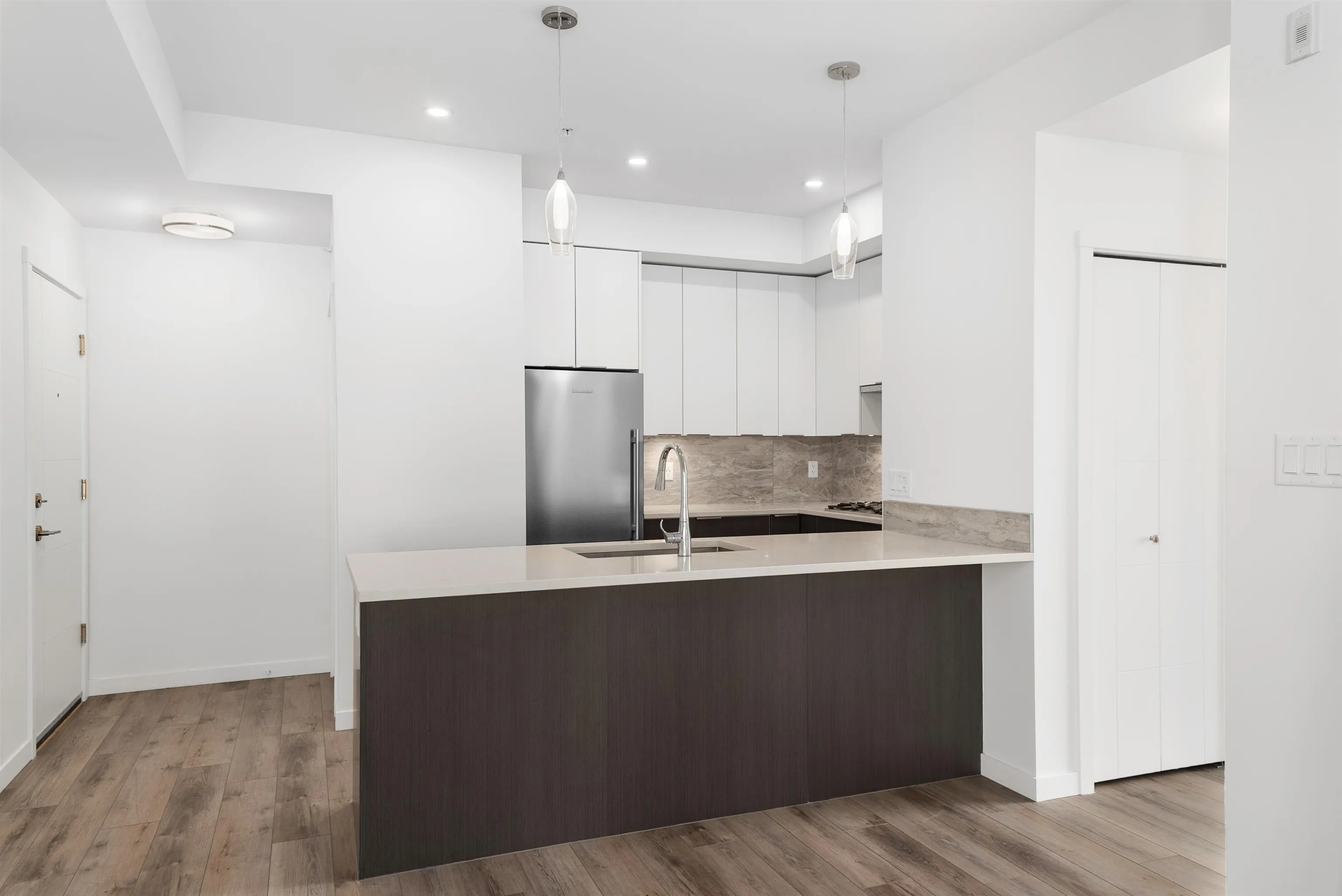 406 11639 227 Street