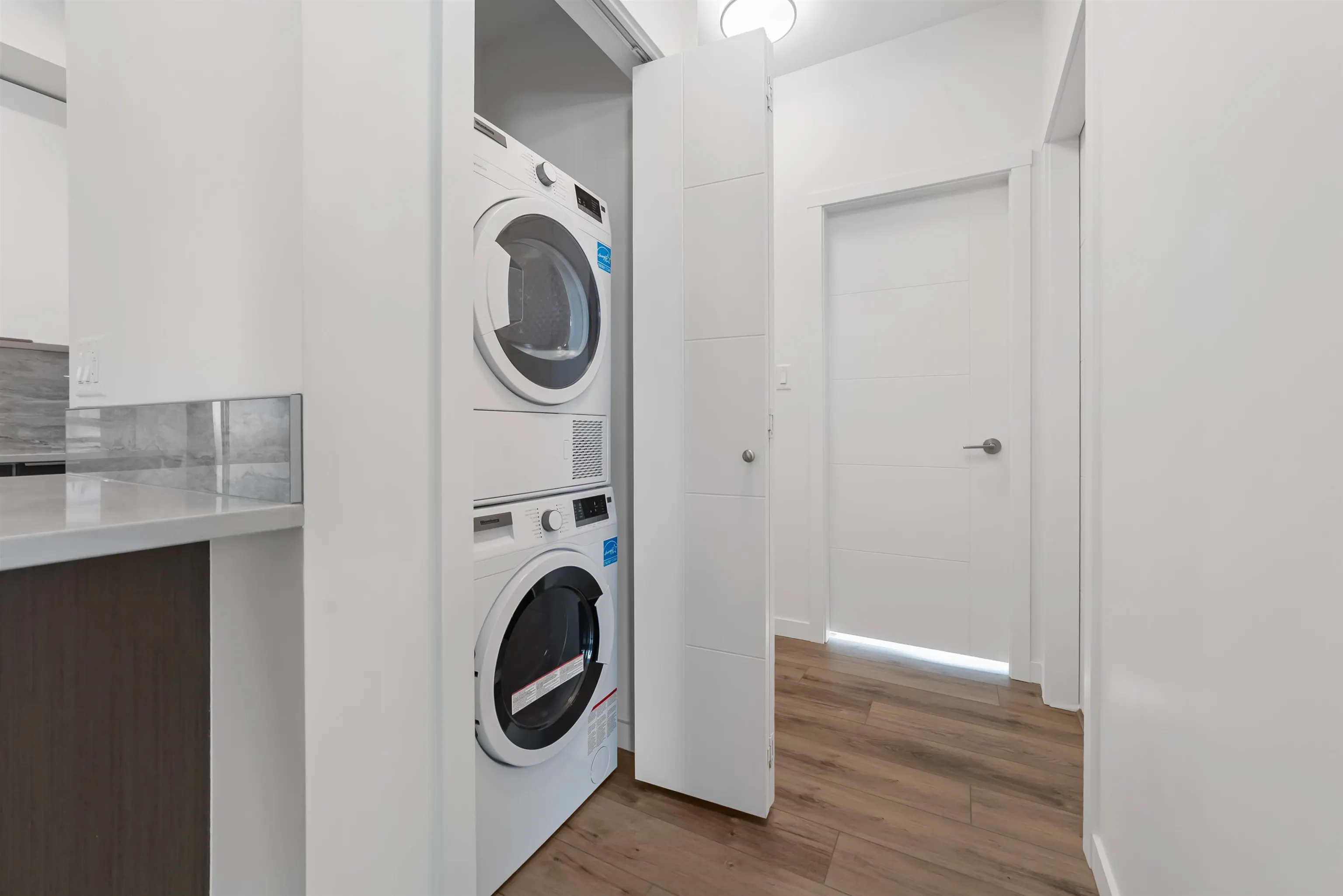 406 11639 227 Street