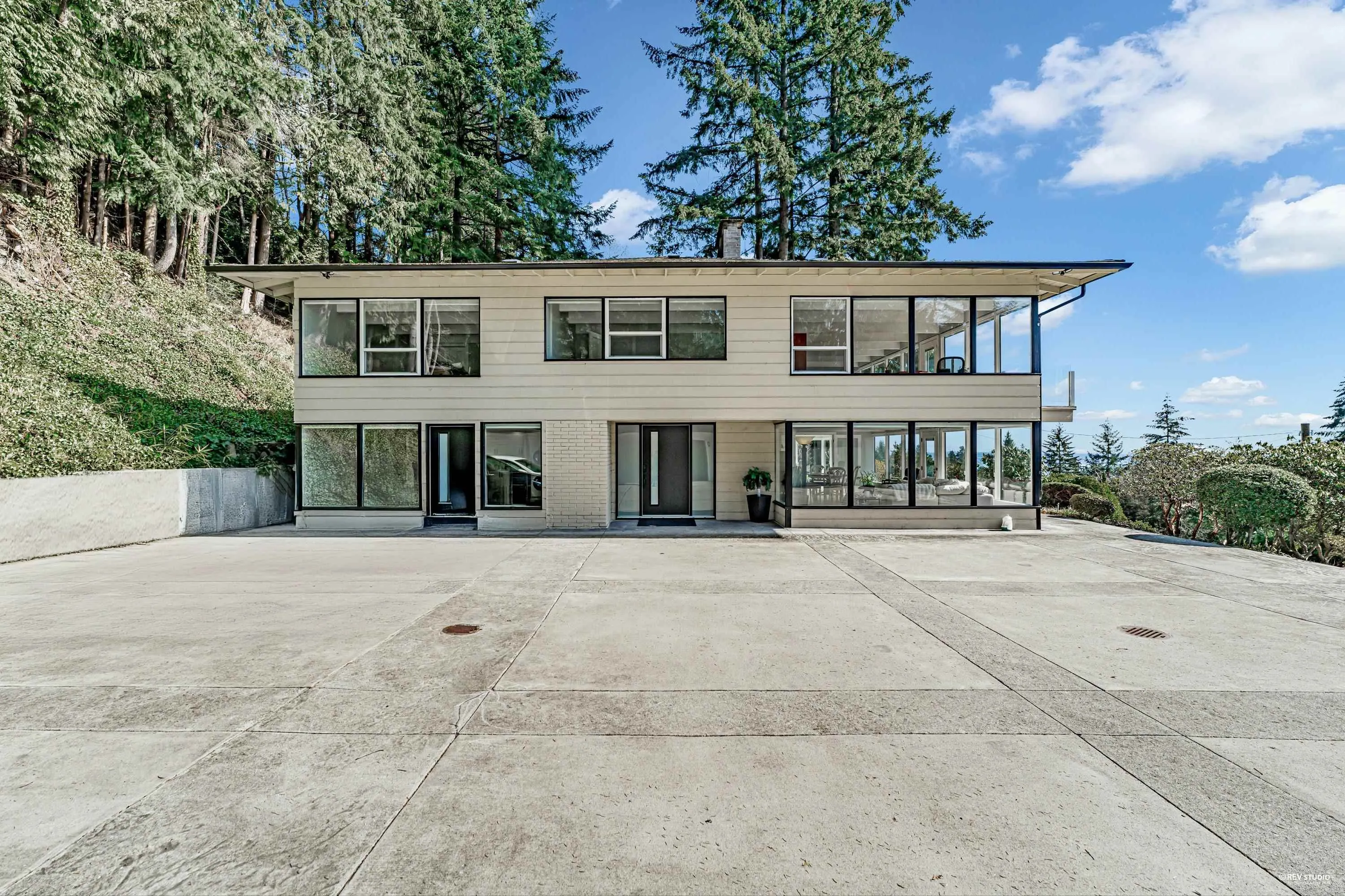 2755 Skilift Place
