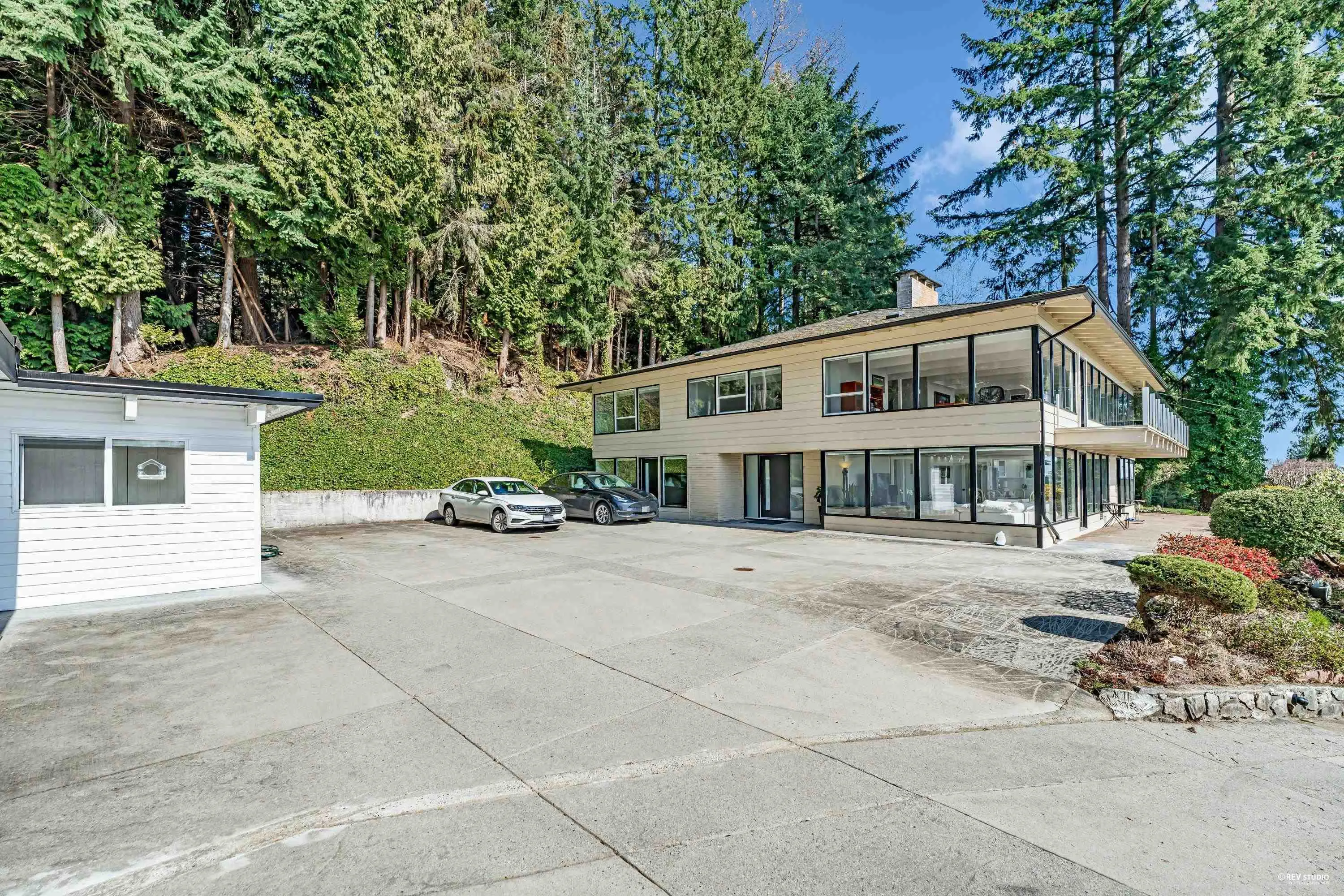 2755 Skilift Place