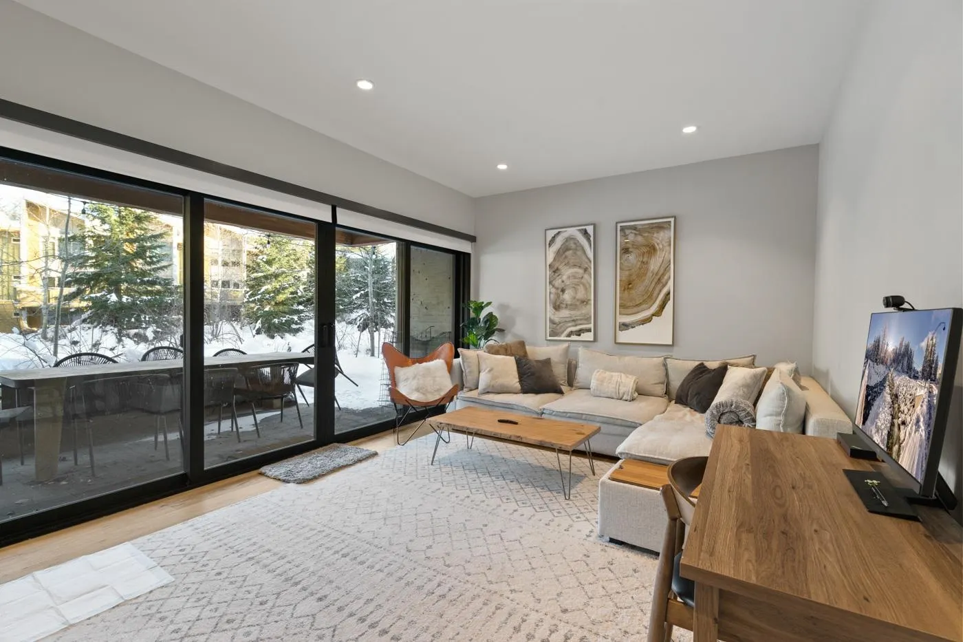 22 1350 Cloudburst Drive