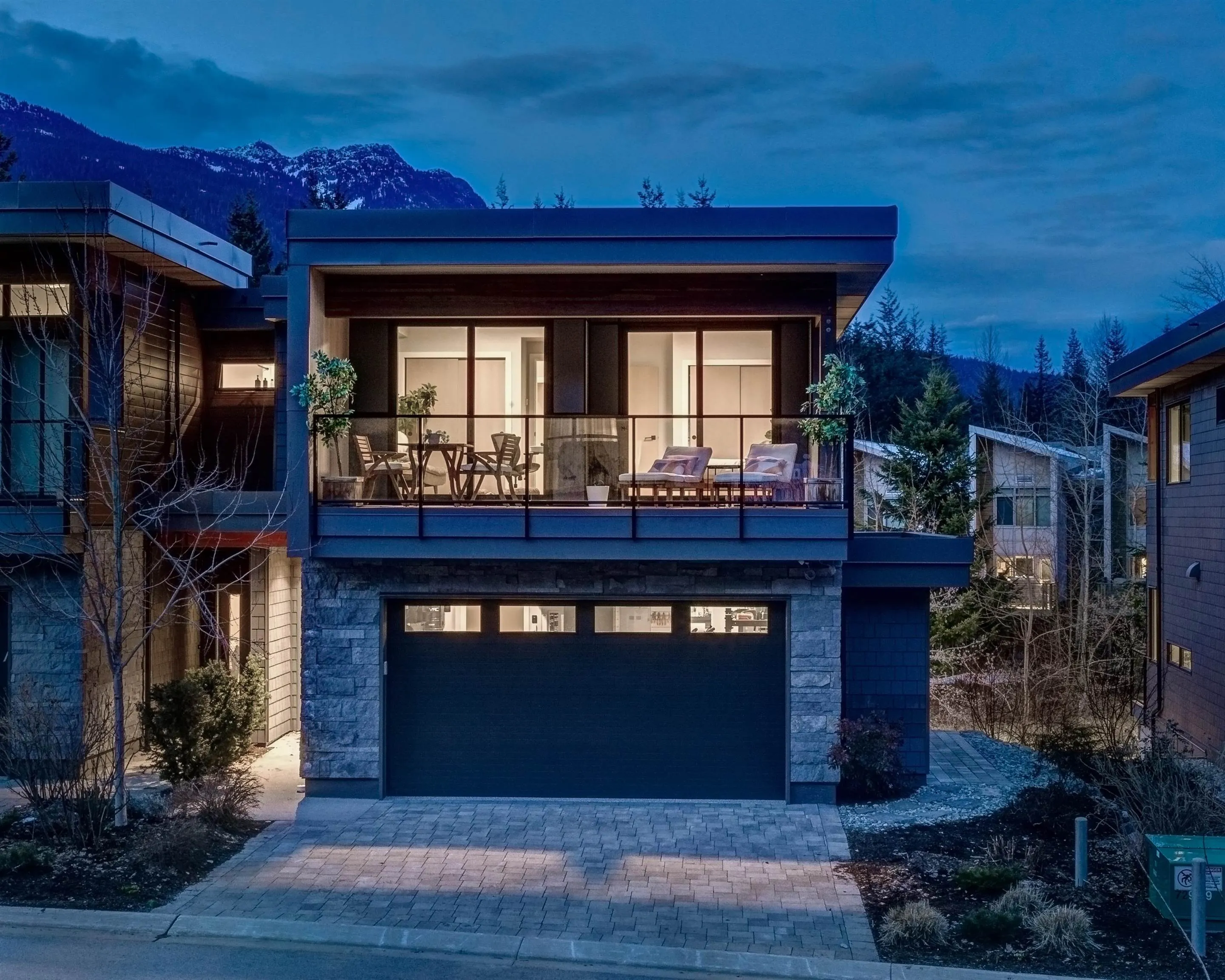 22 1350 Cloudburst Drive