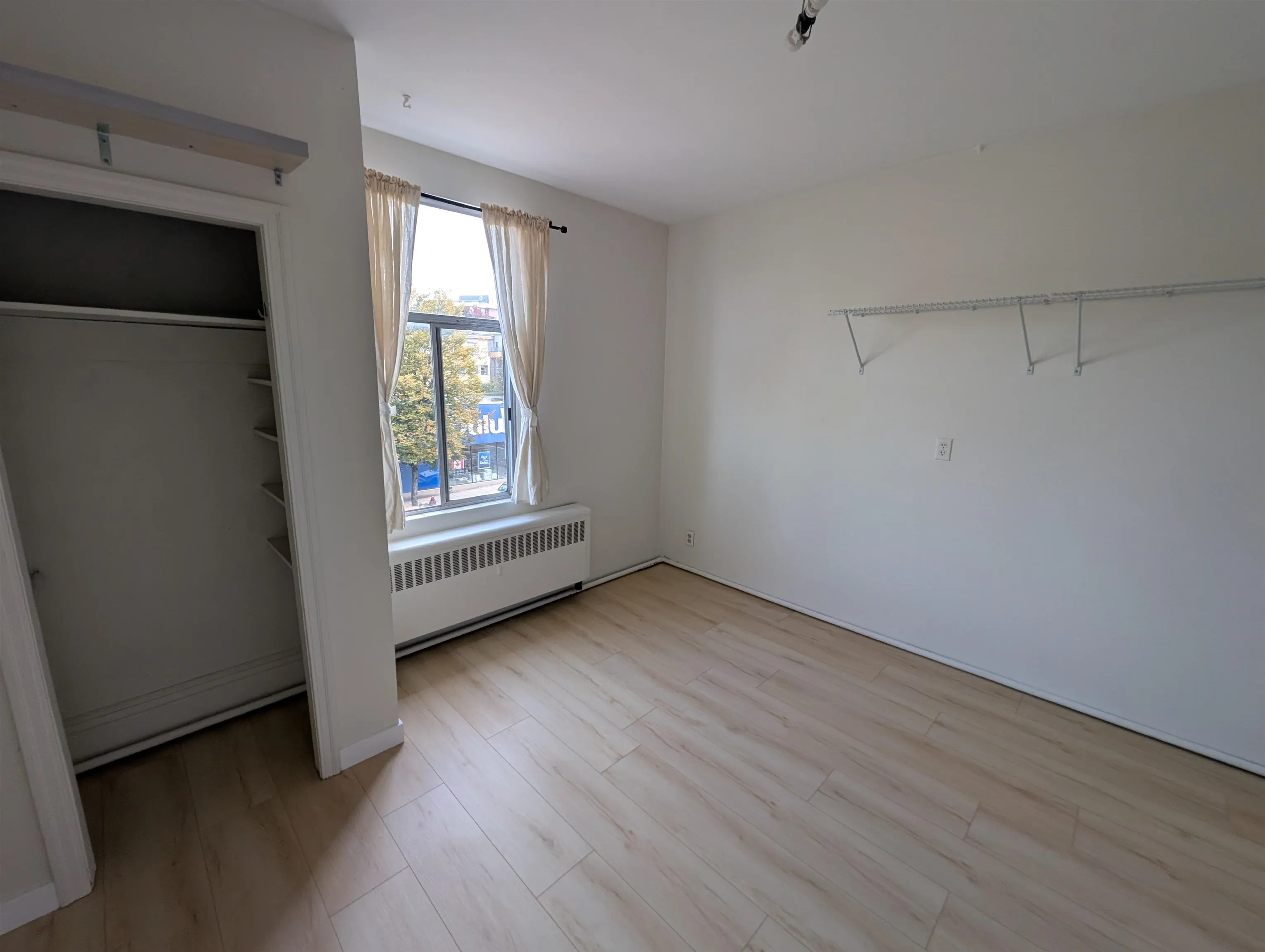 6 2603 Main Street