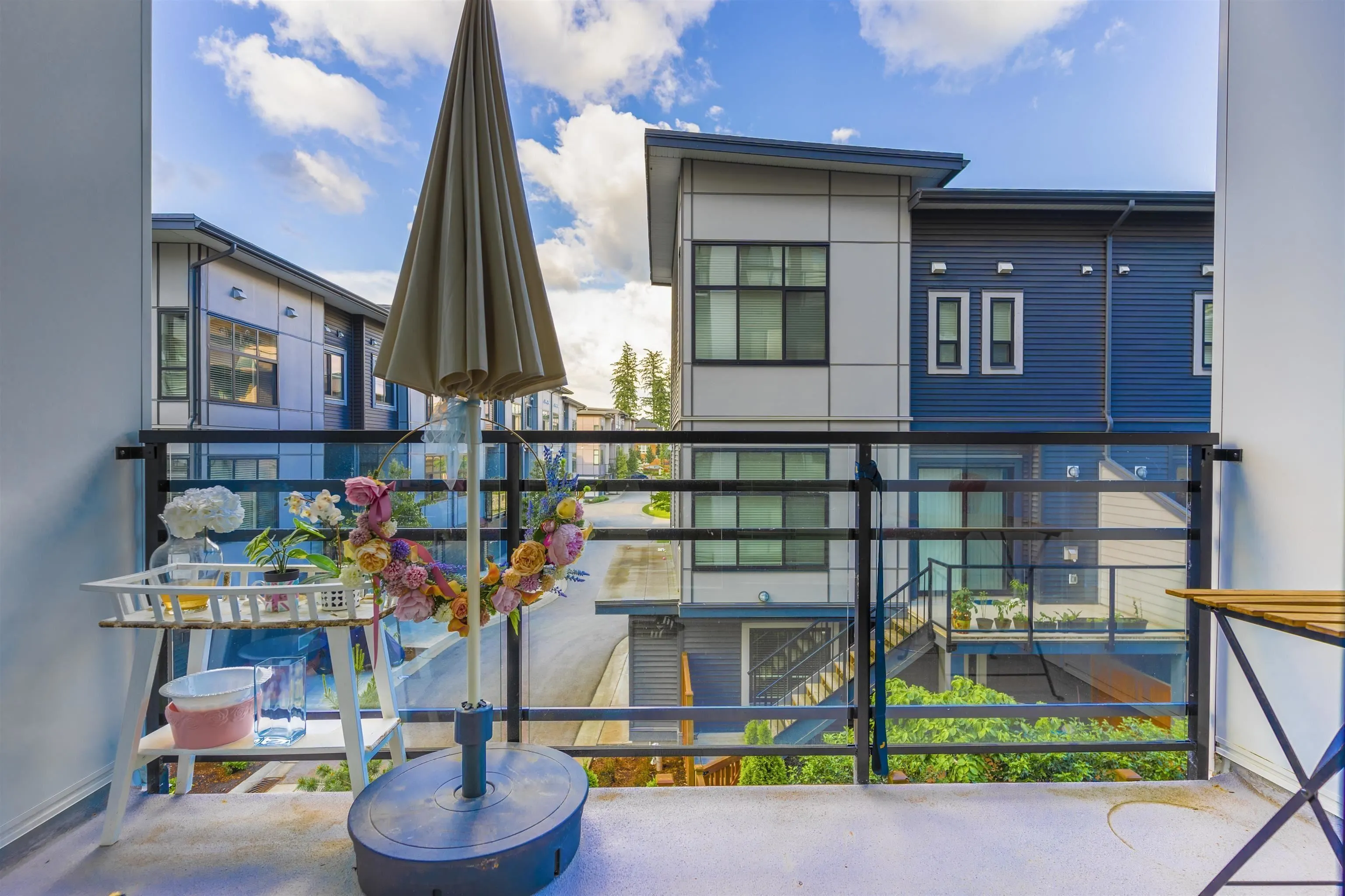 B302 20838 78b Avenue