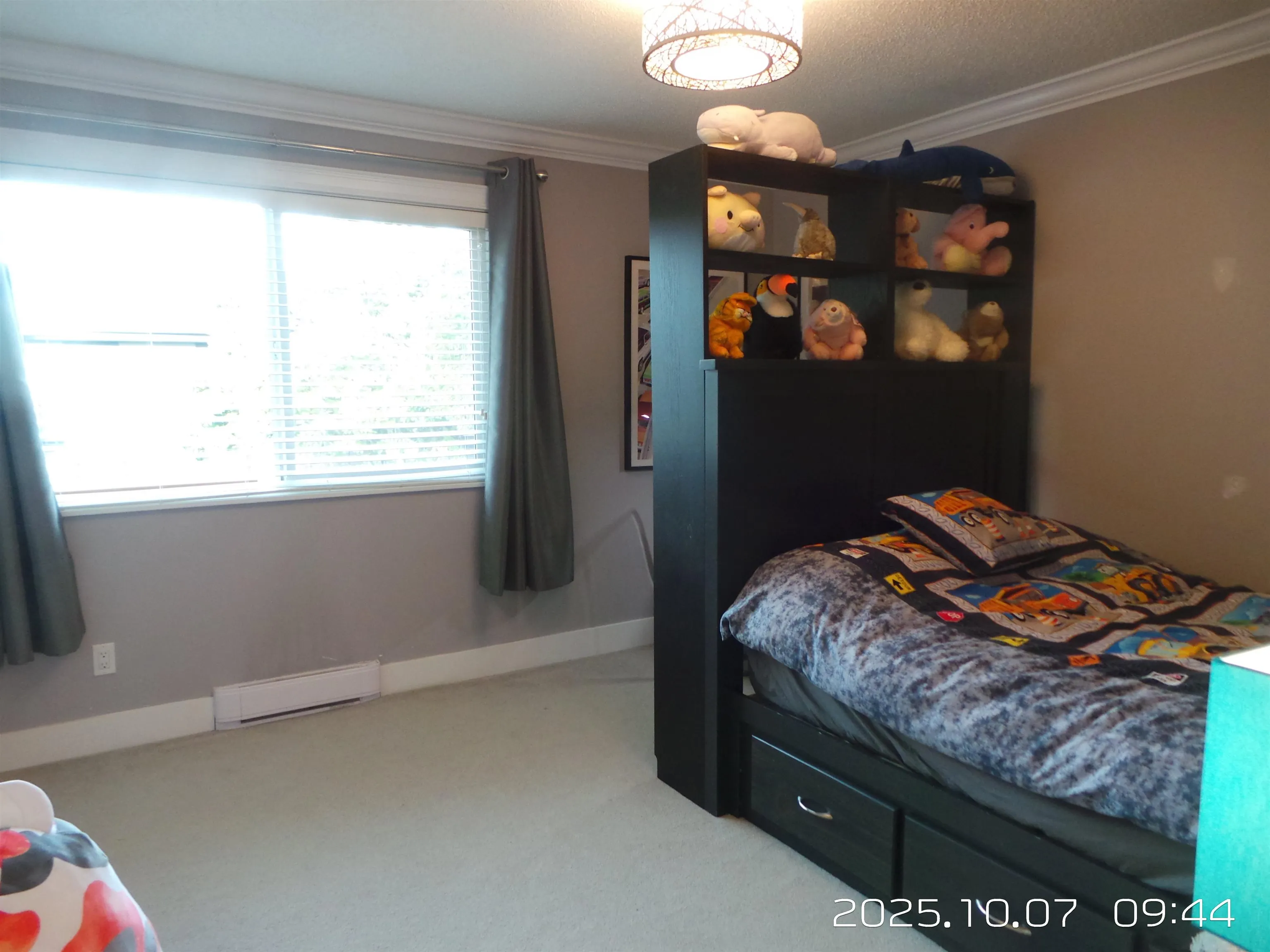 66 6245 Sheridan Road