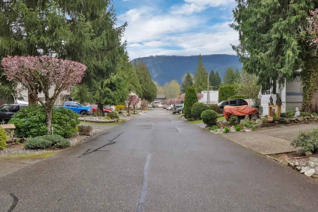 31 14600 Morris Valley Road