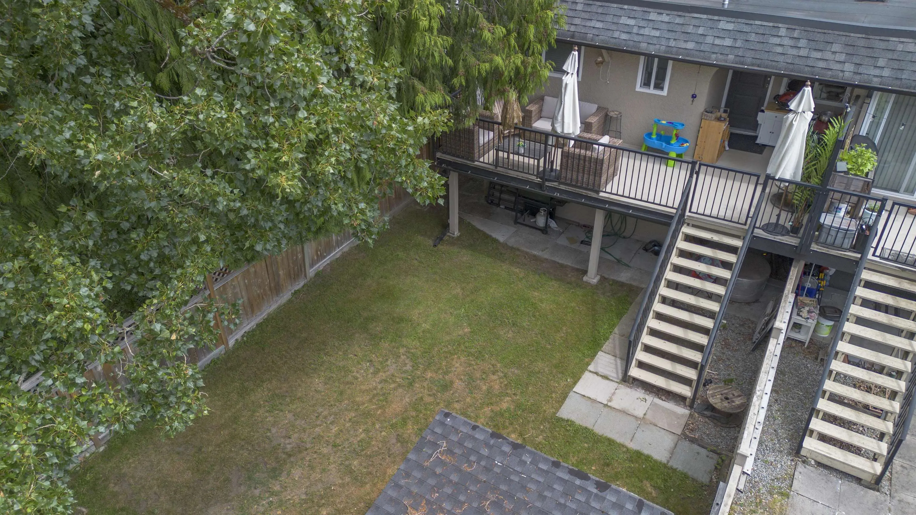 3423 Edinburgh Street