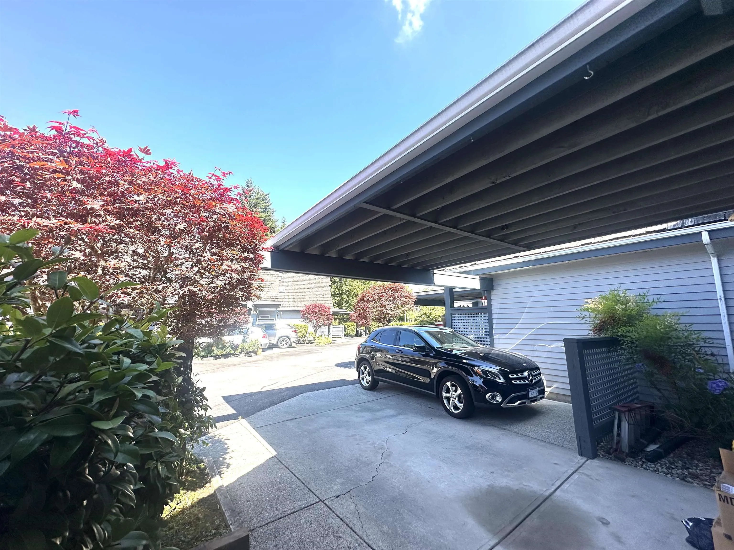 11 8700 Blundell Road