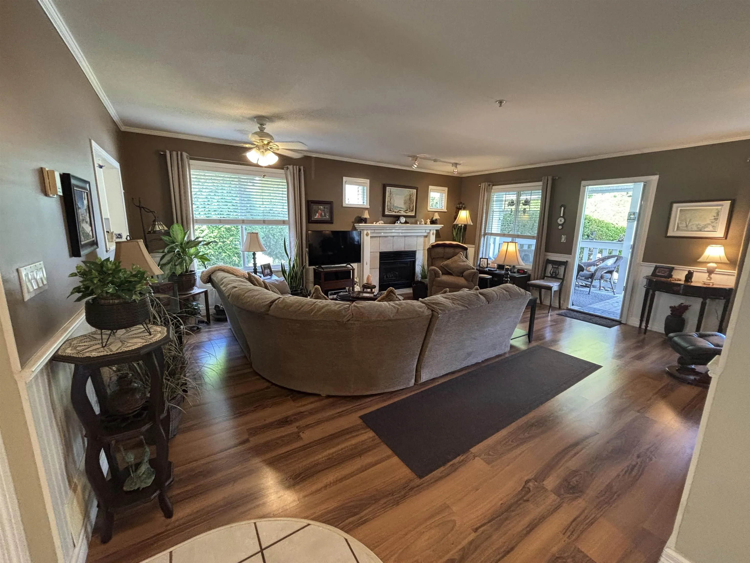 48 20761 Telegraph Trail