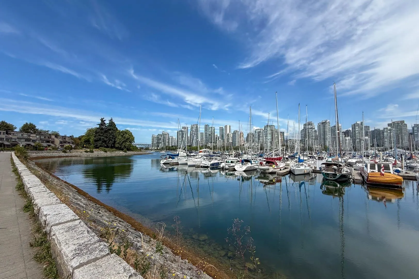 248 658 Leg-In-Boot Square