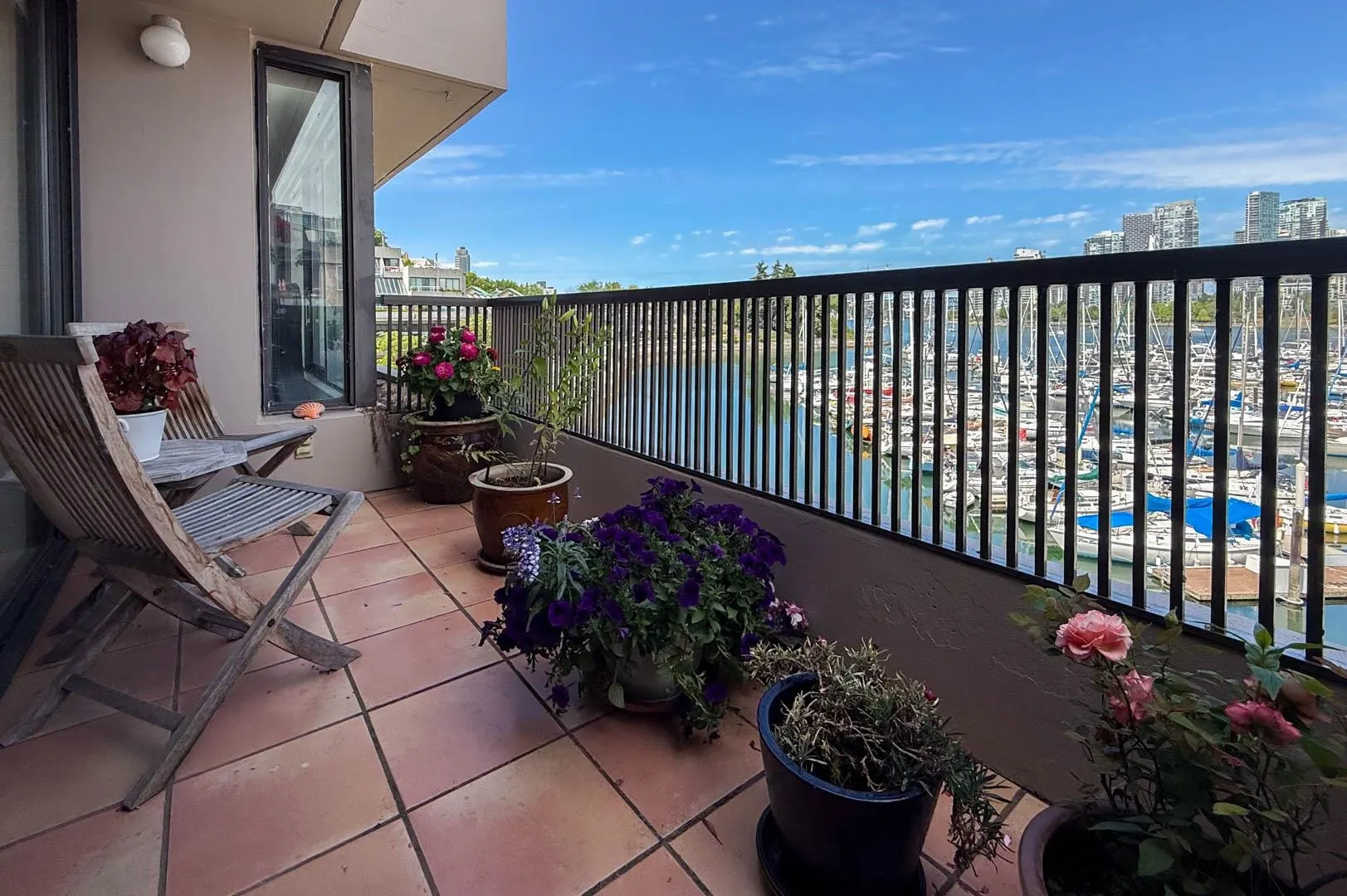 248 658 Leg-In-Boot Square