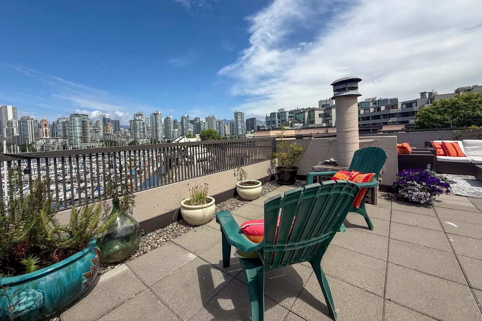 248 658 Leg-In-Boot Square