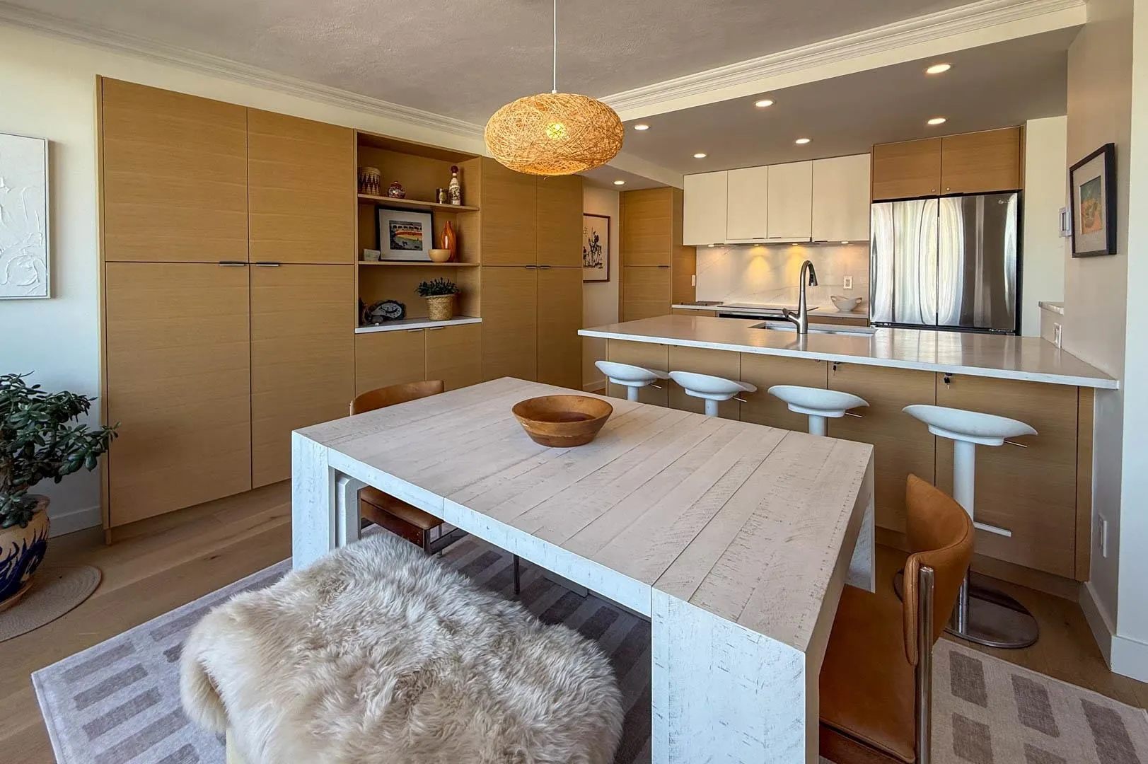 248 658 Leg-In-Boot Square