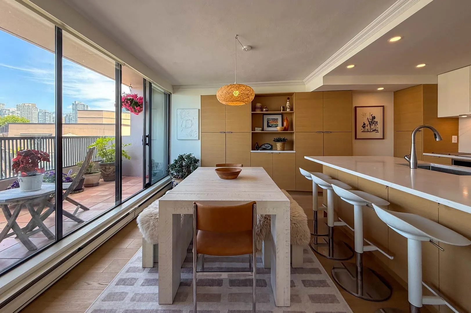 248 658 Leg-In-Boot Square