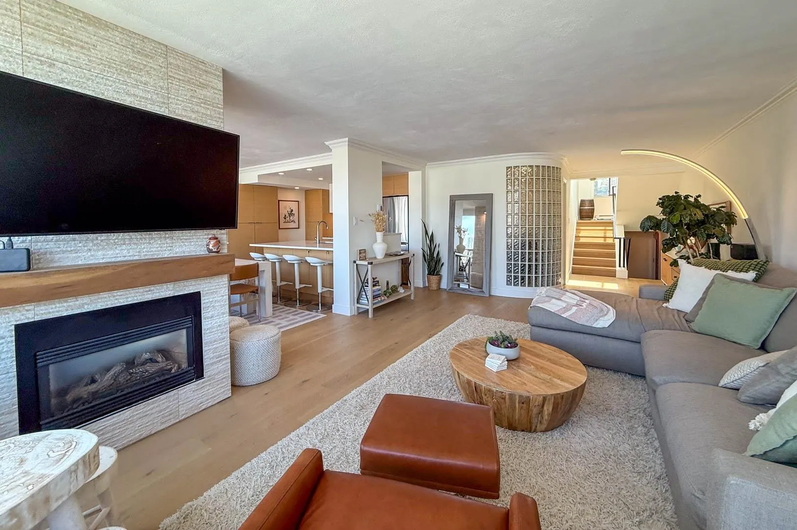 248 658 Leg-In-Boot Square