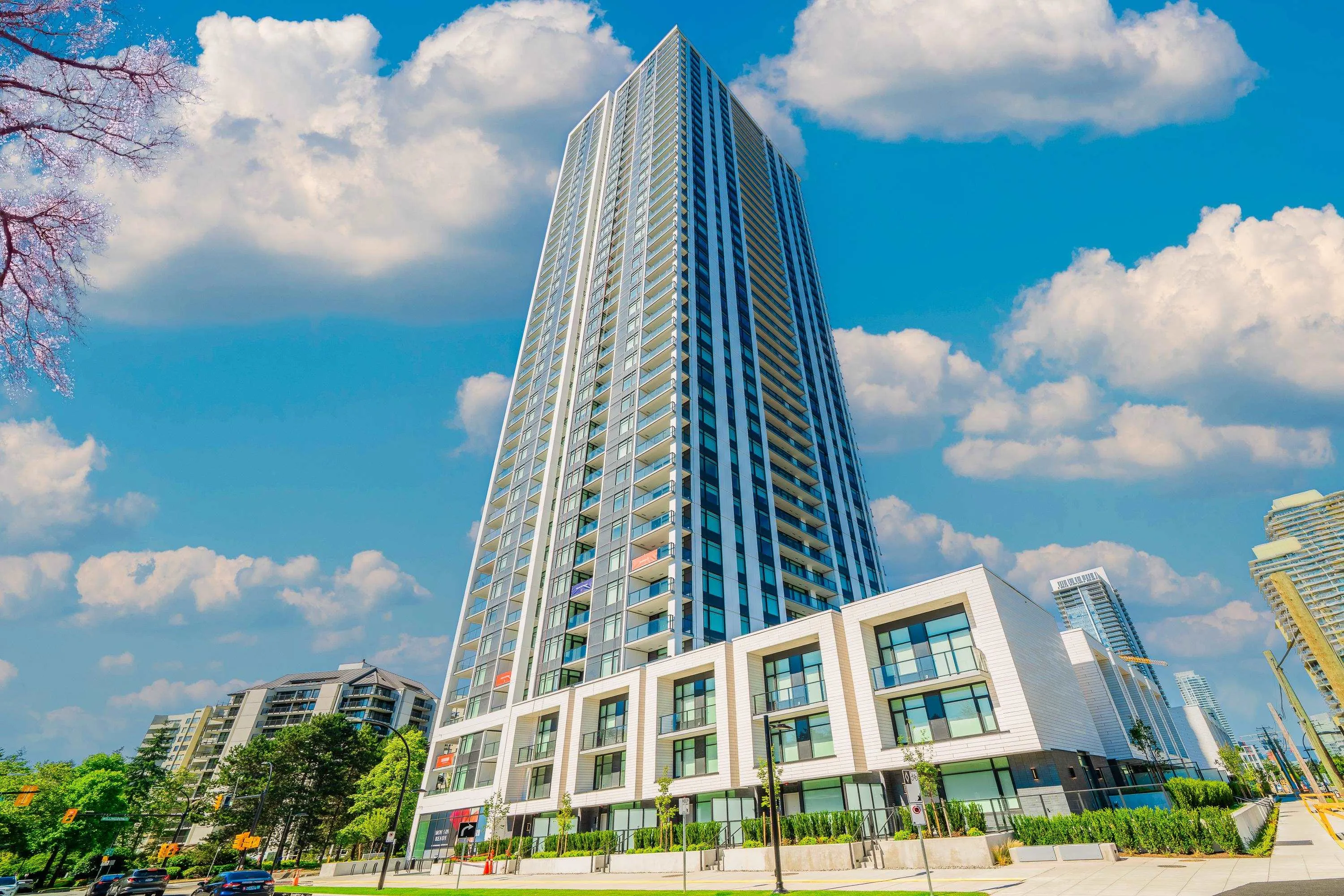 3506 6468 Willingdon Avenue