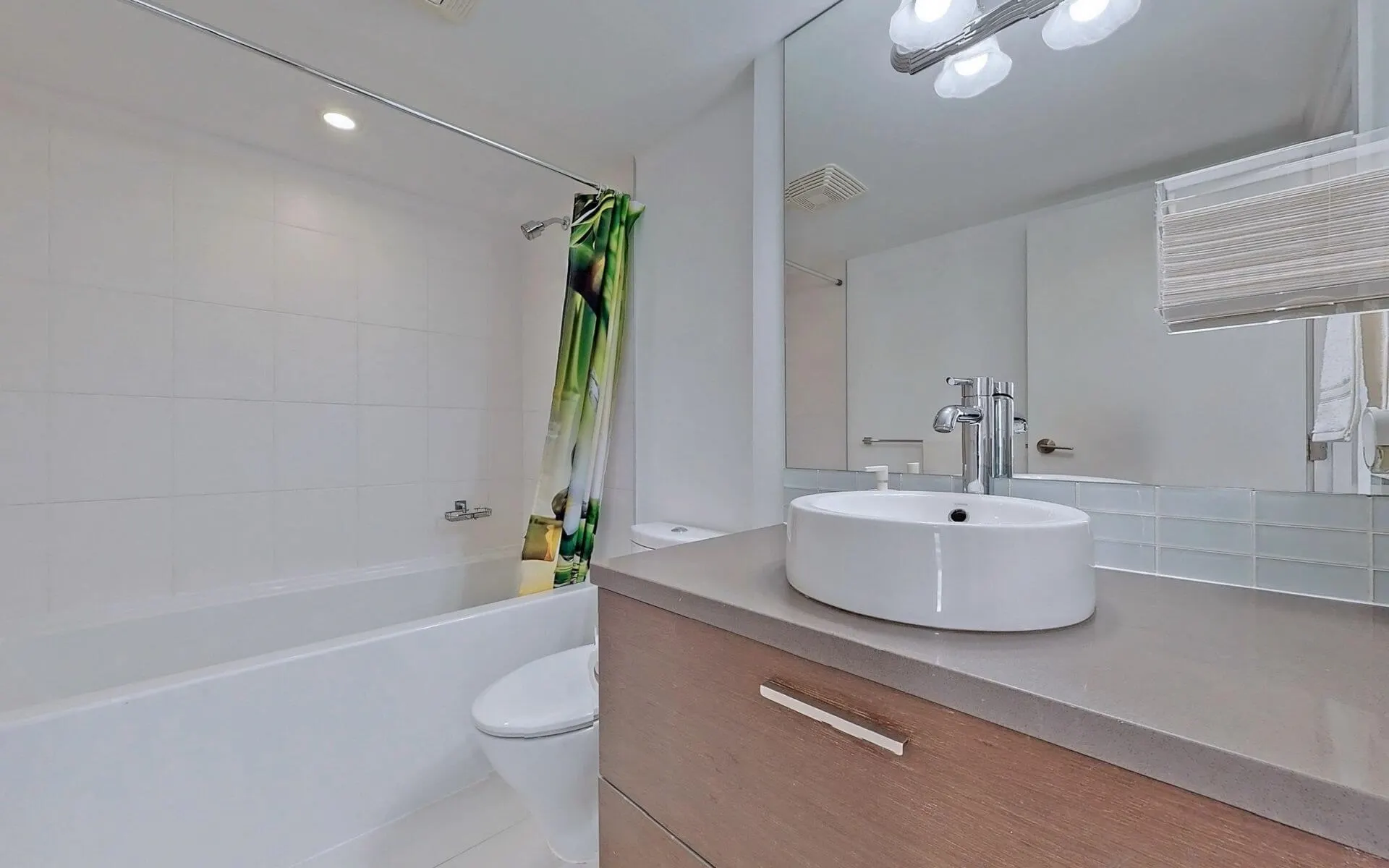 2104 10777 University Drive