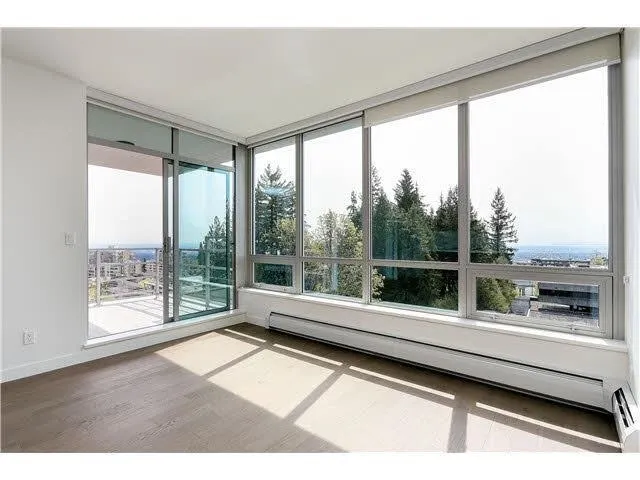 806 9080 University Crescent