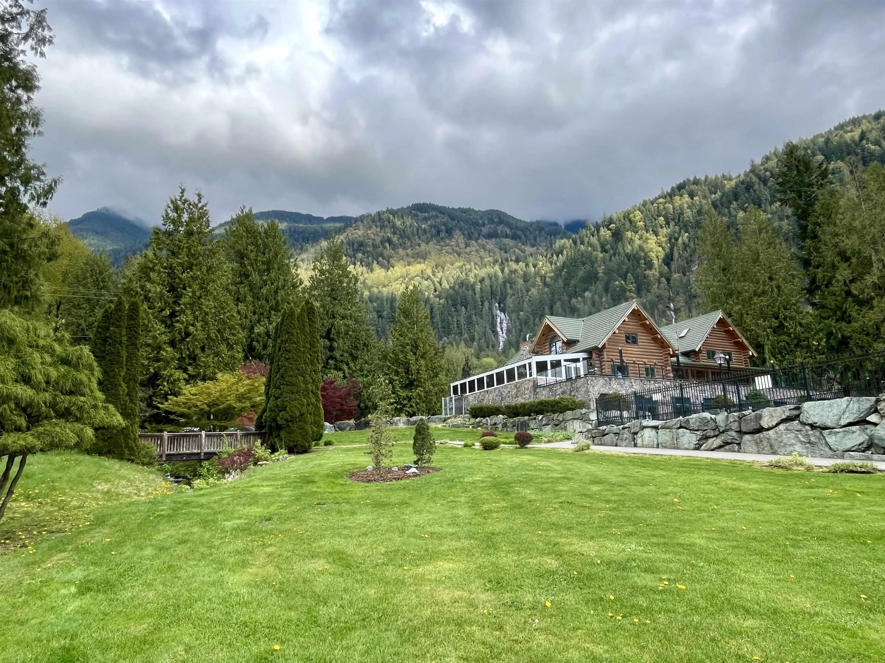 86 53480 Bridal Falls Road