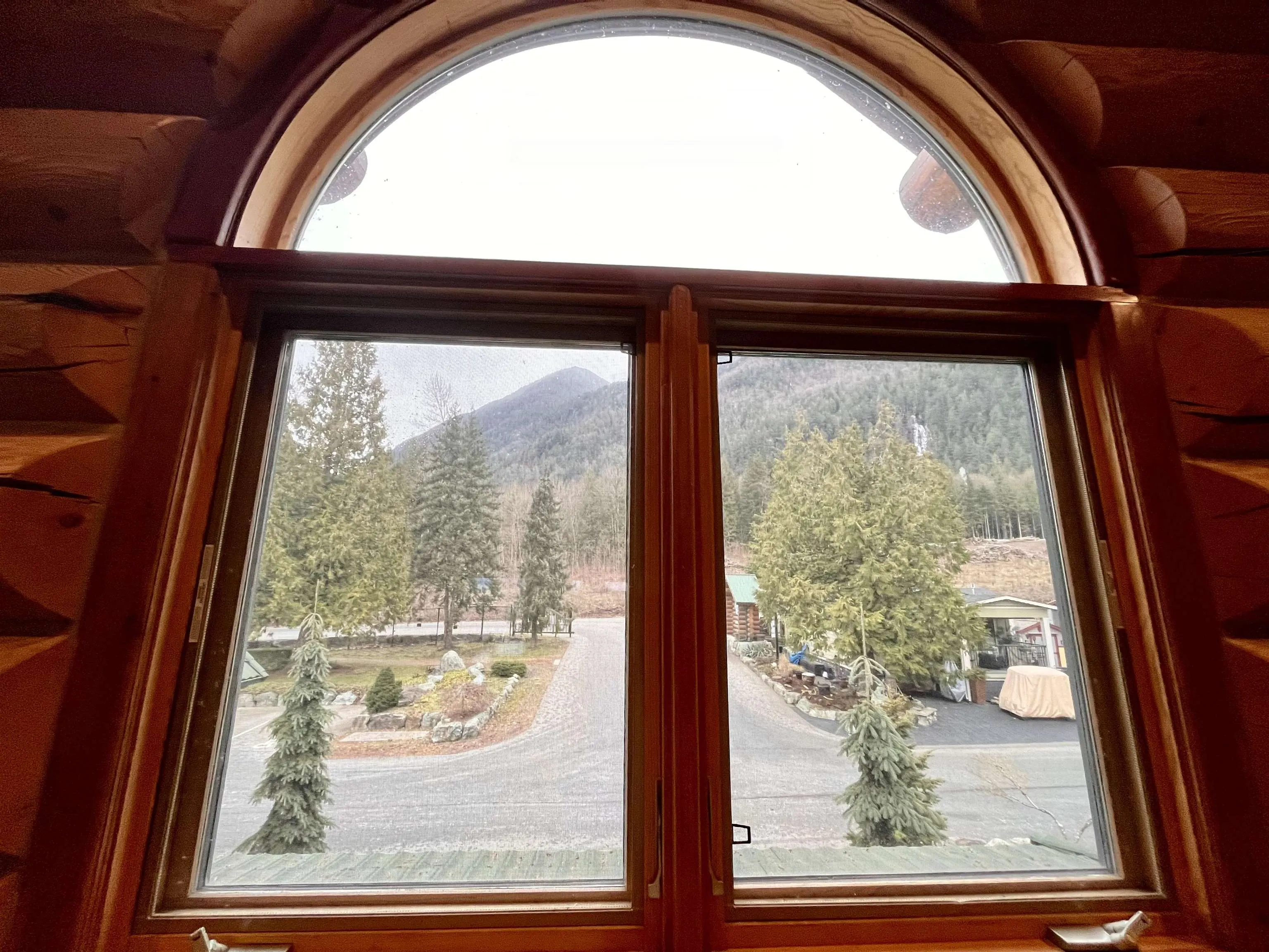 86 53480 Bridal Falls Road