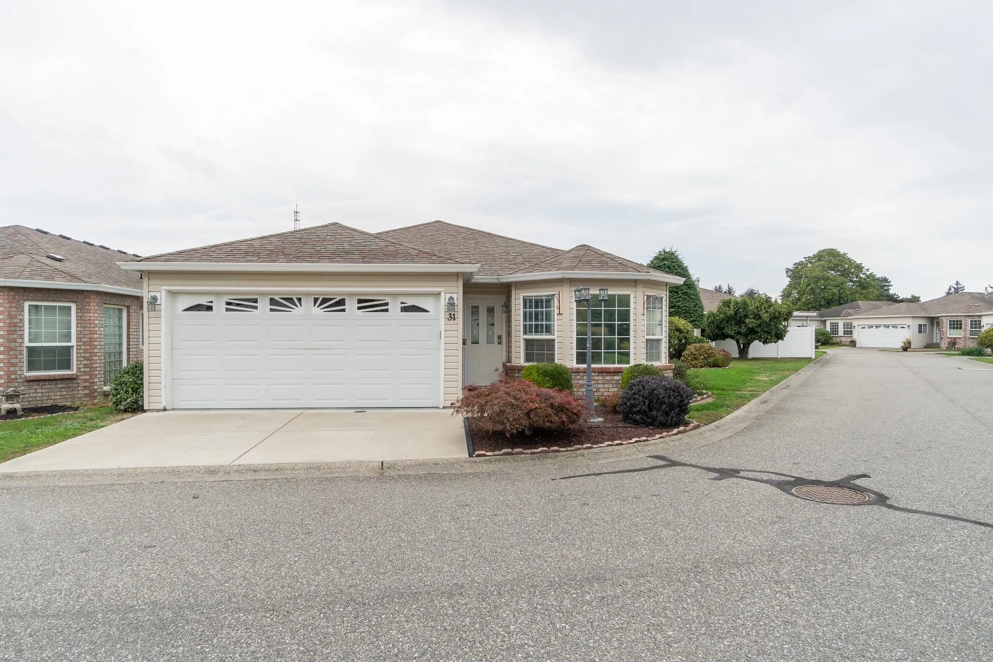 31 8500 Young Road