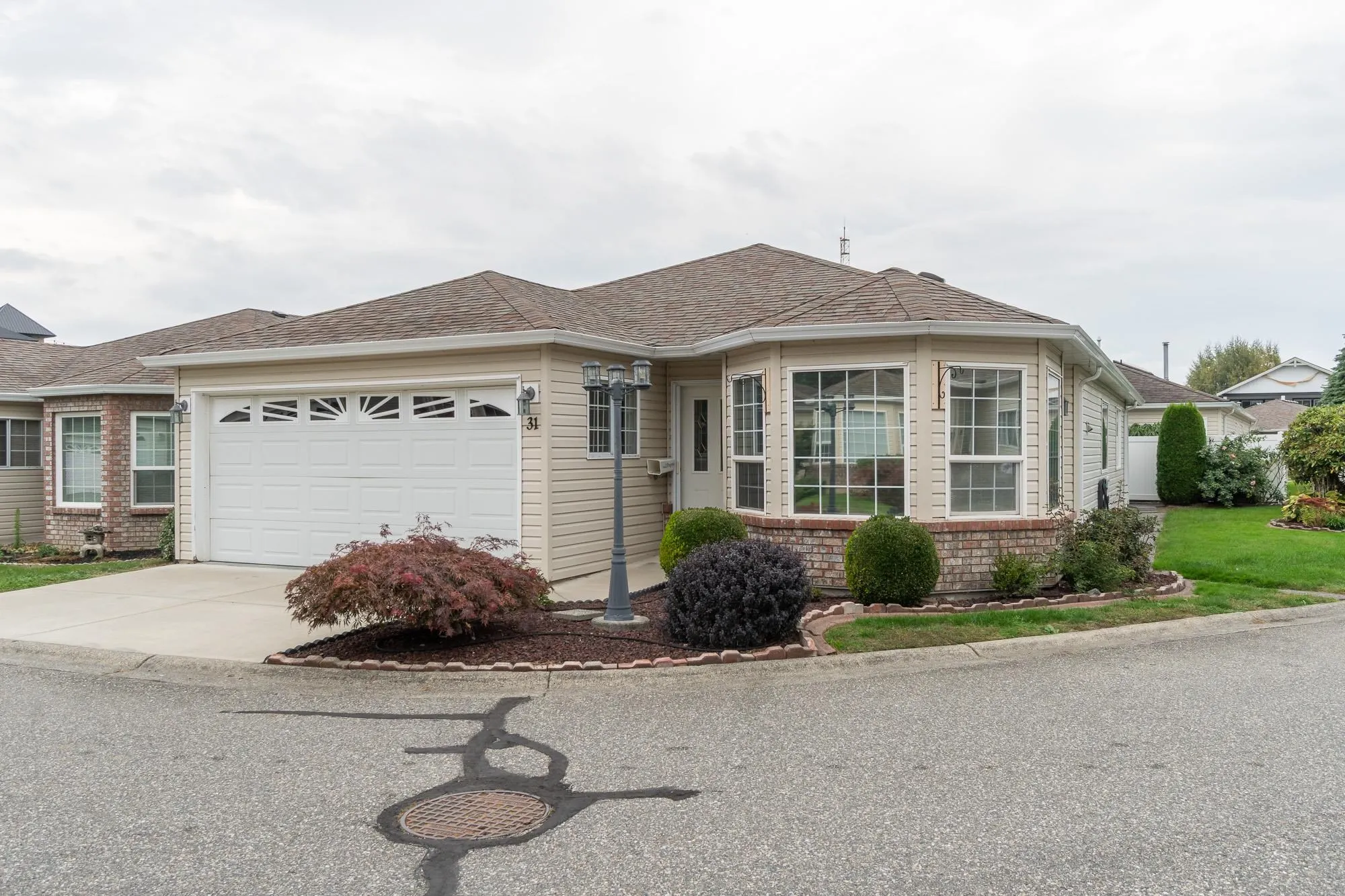 31 8500 Young Road