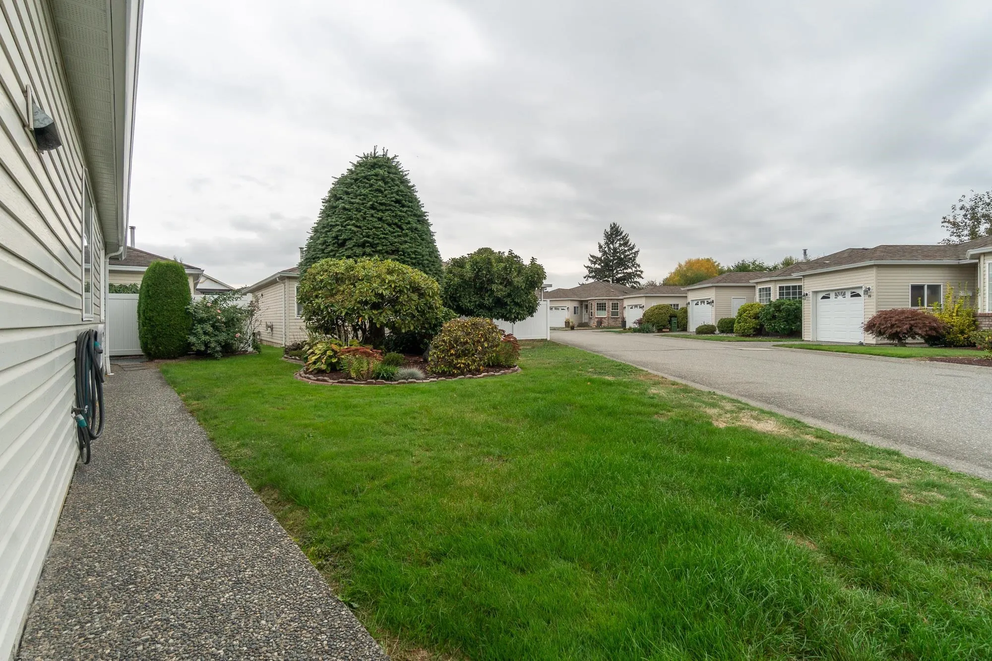 31 8500 Young Road