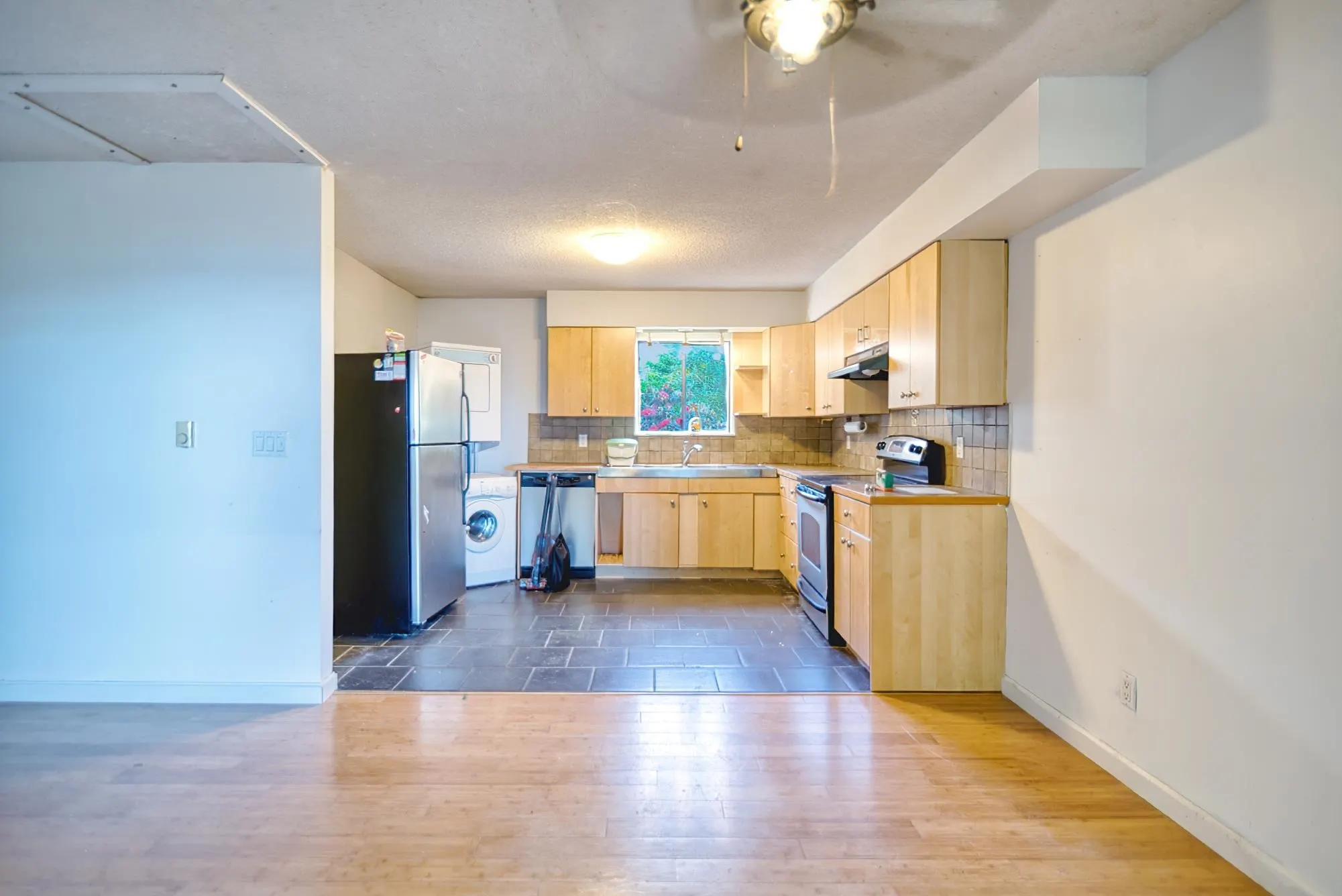 6533 Meier Road