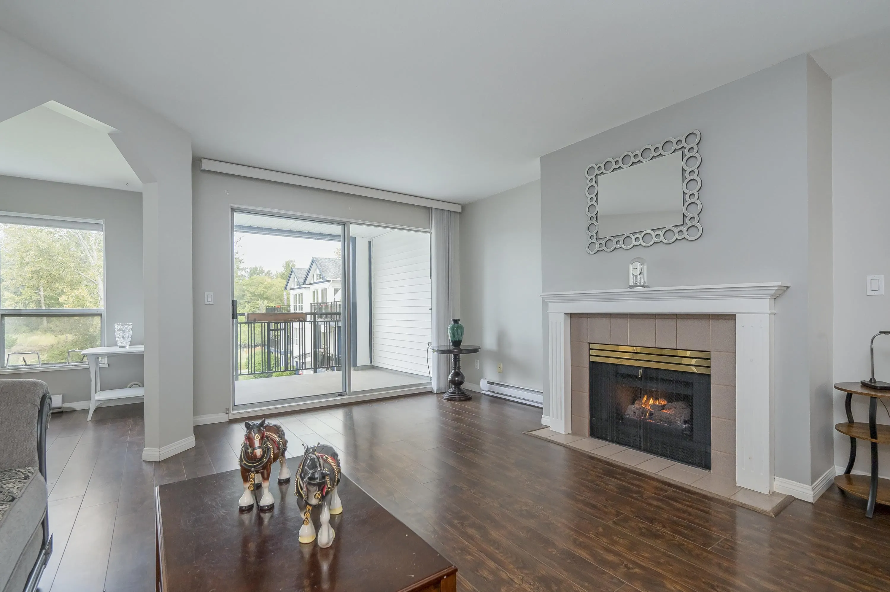 307 4955 River Road