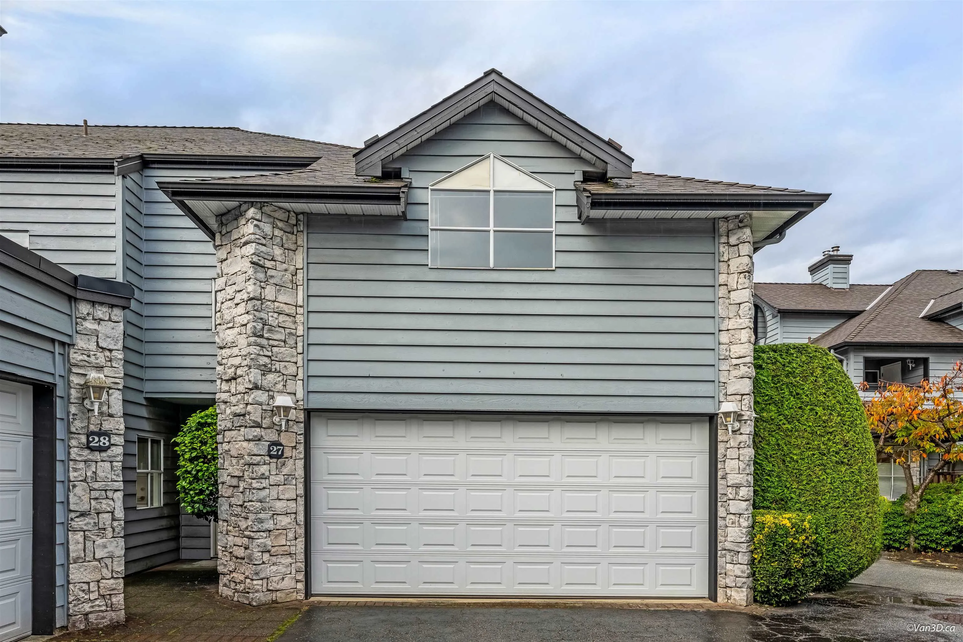 27 7695 St. Albans Road