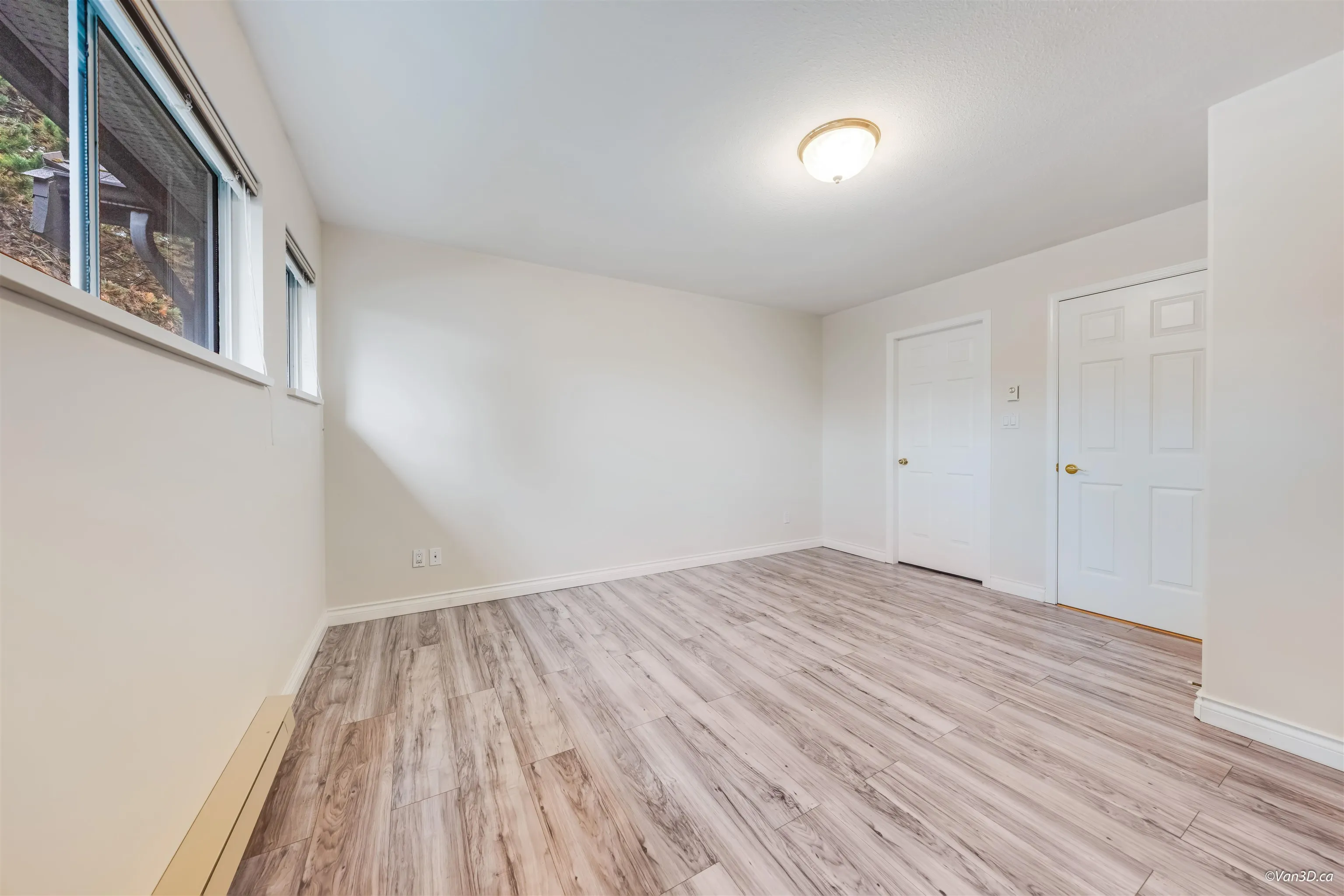 27 7695 St. Albans Road