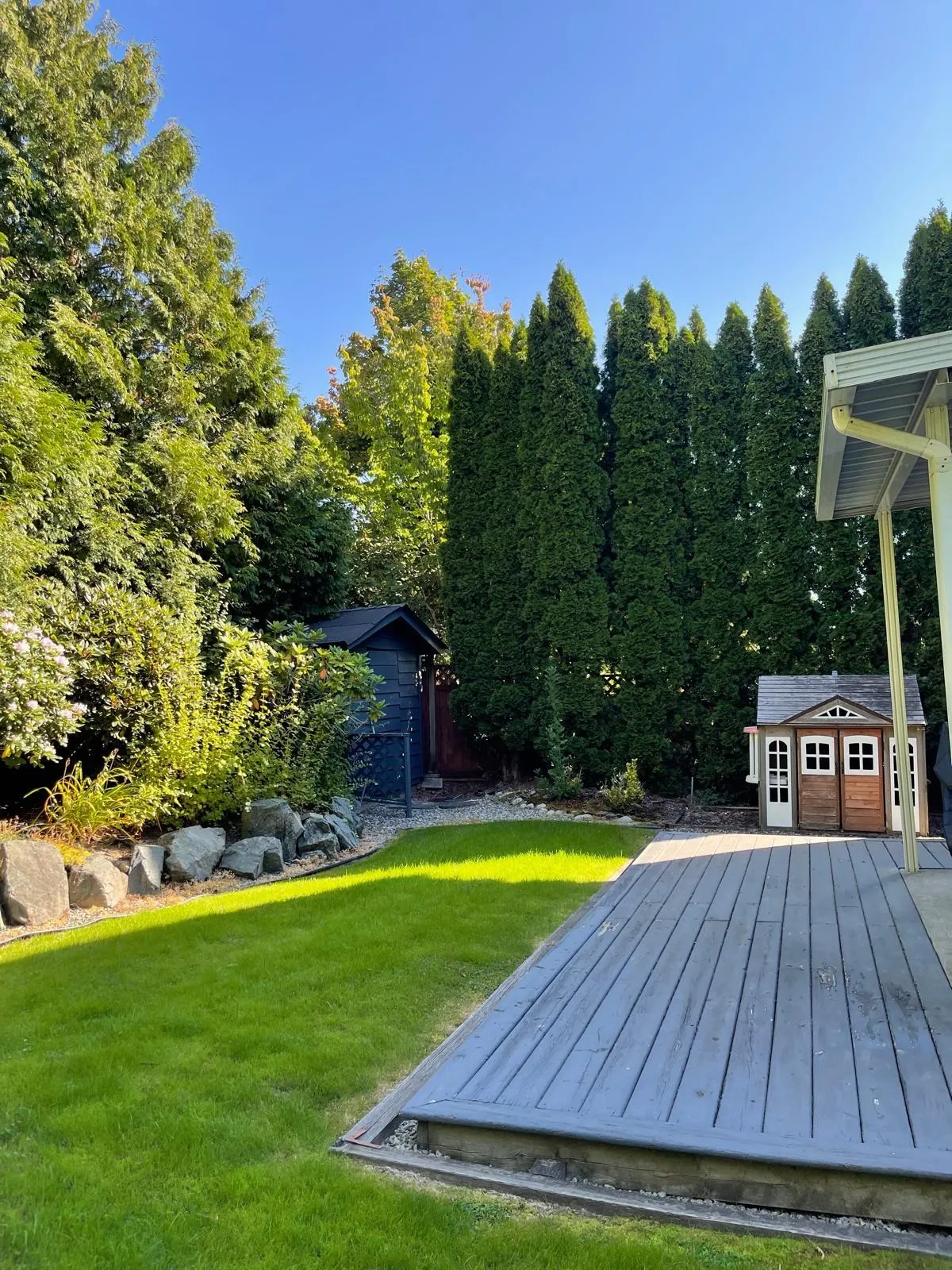 15517 Rosemary Heights Crescent