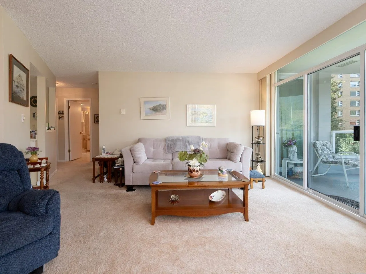 304 995 Roche Point Drive