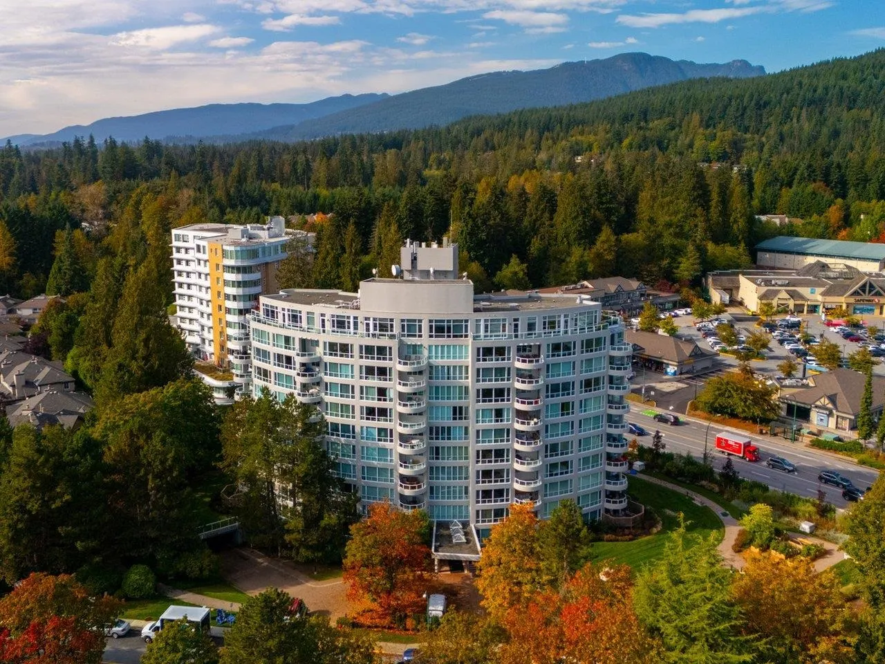 304 995 Roche Point Drive