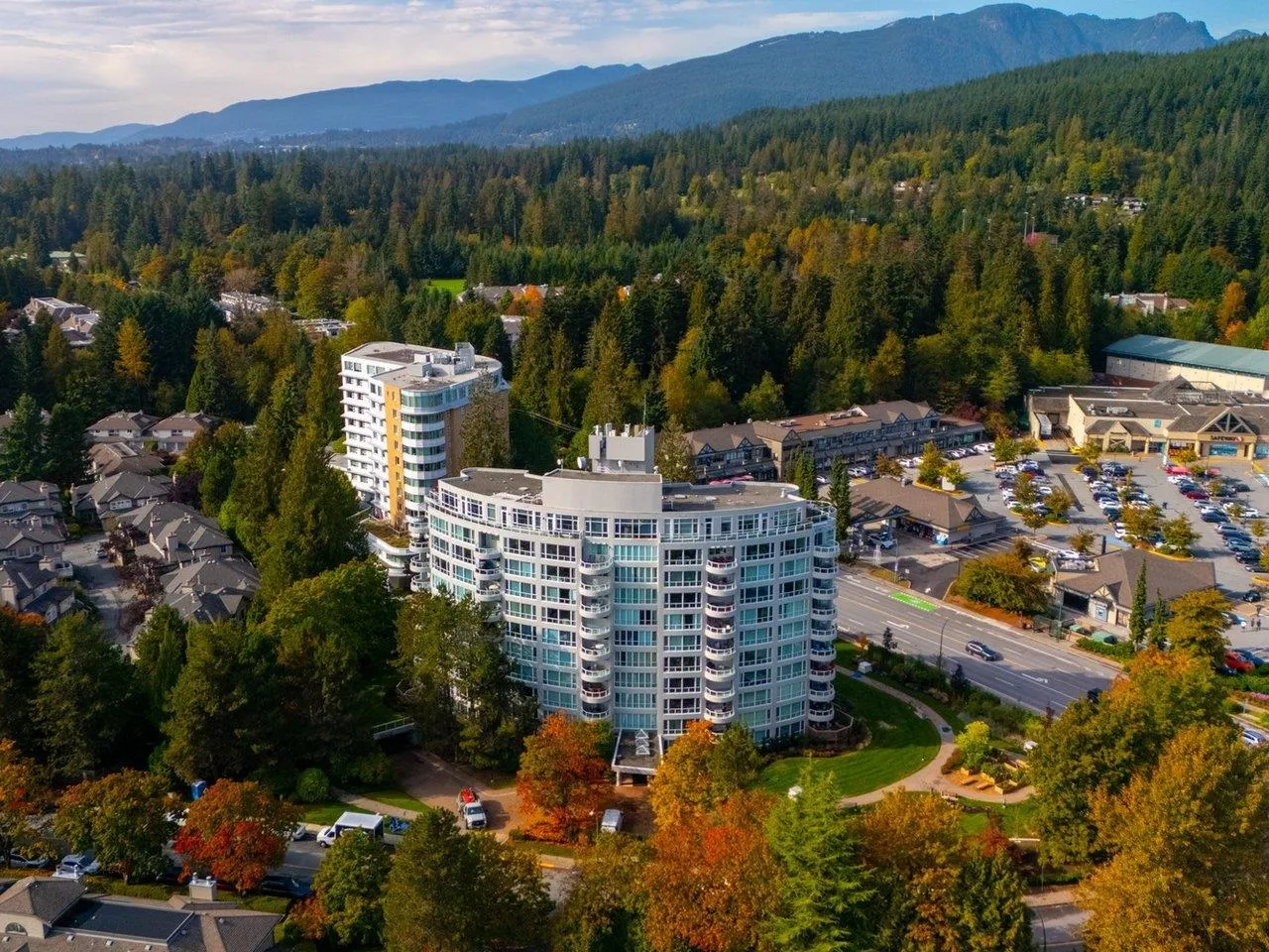 304 995 Roche Point Drive