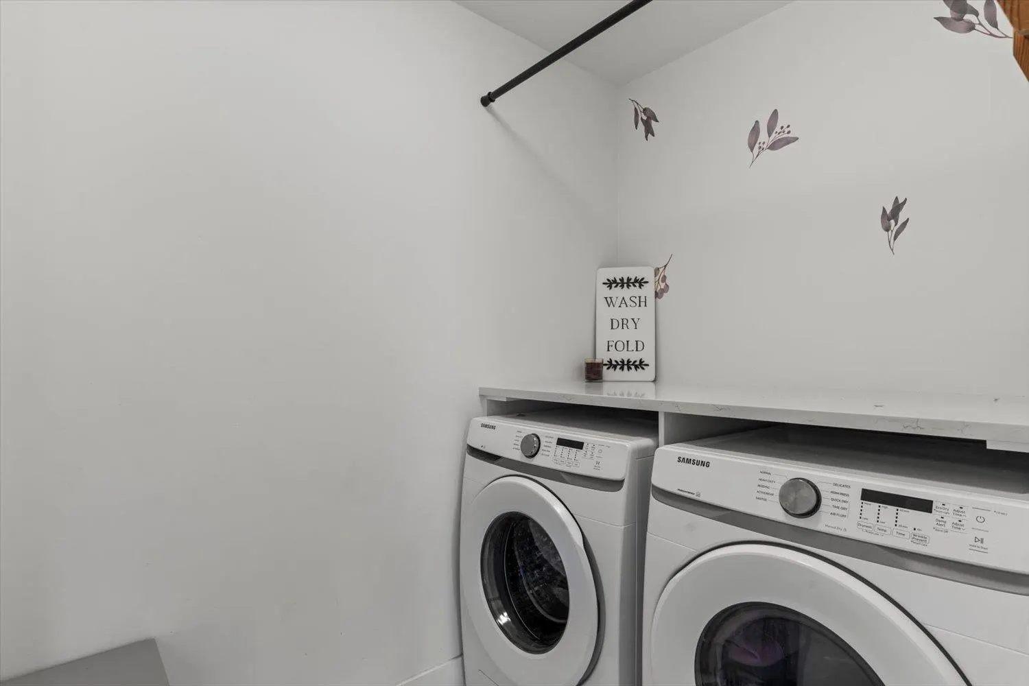 45422 Willowstream Road