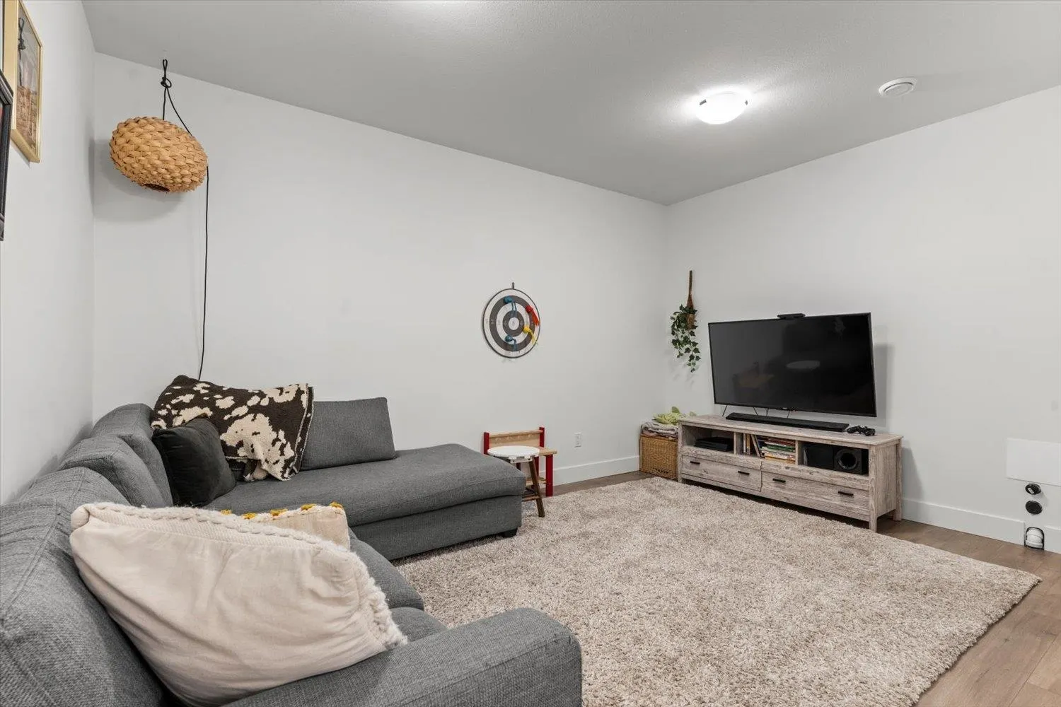 45422 Willowstream Road