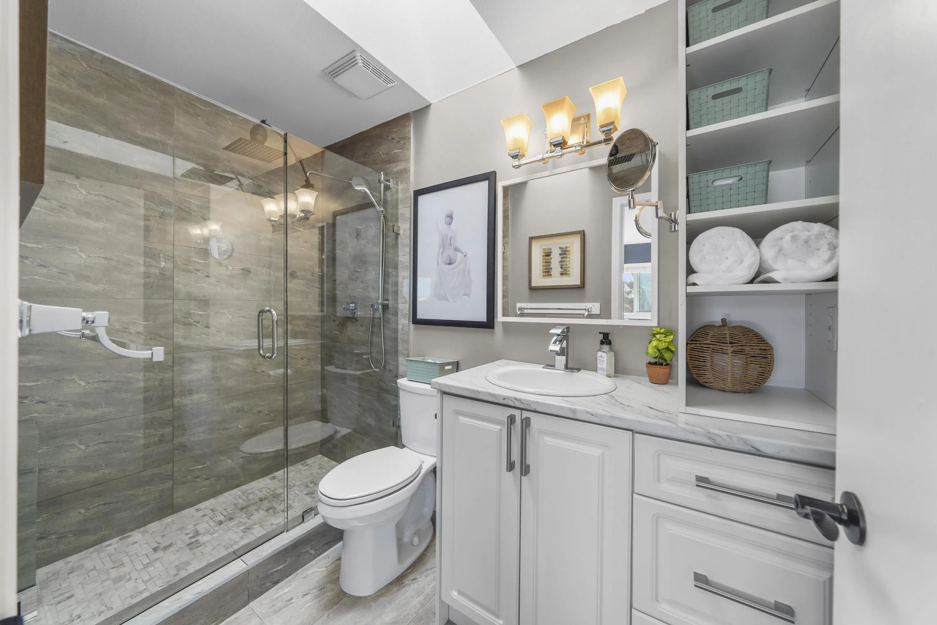 42 1355 Citadel Drive