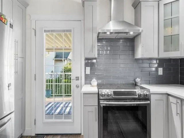 20709 120b Avenue